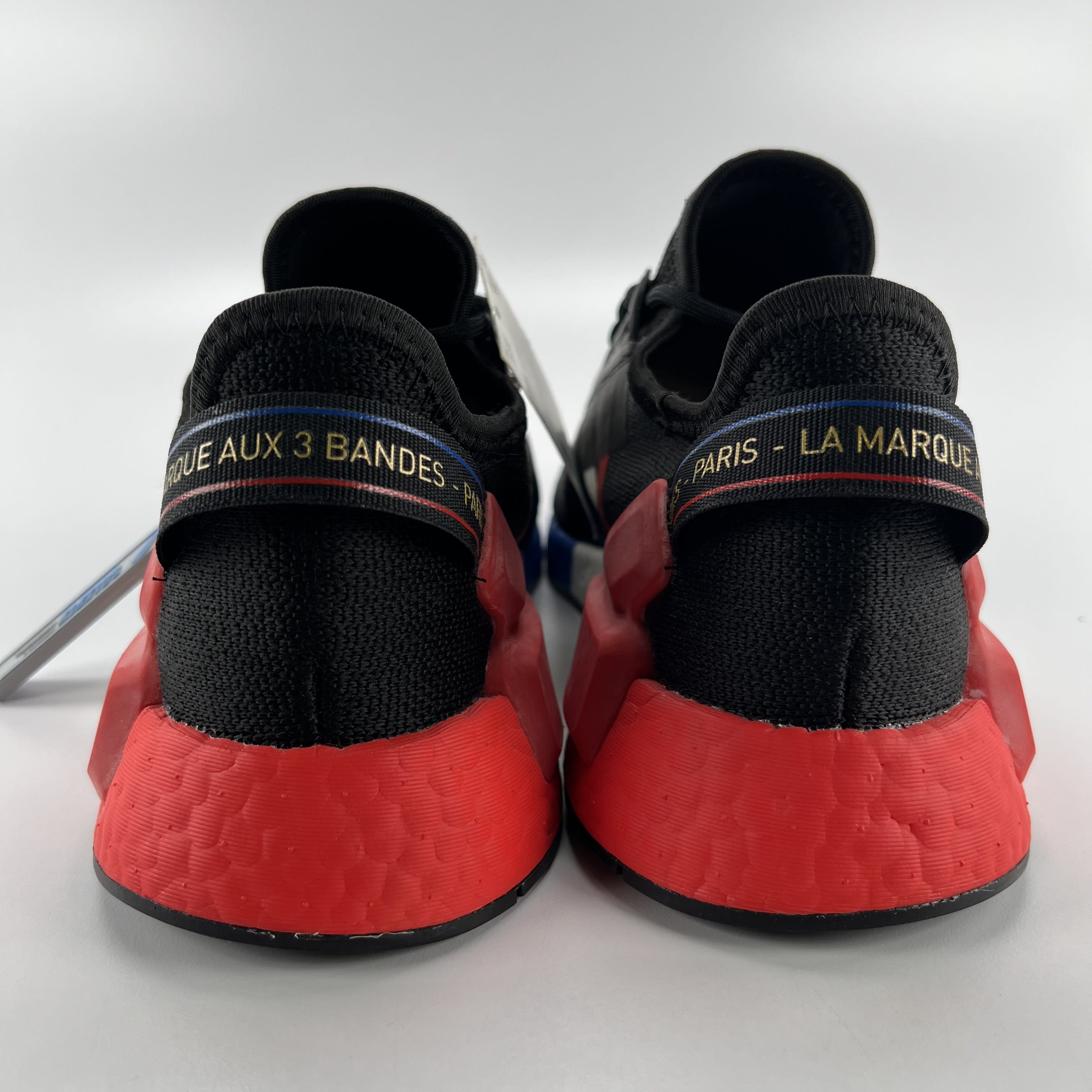 508626 adidas NMD R1 V2 Paris