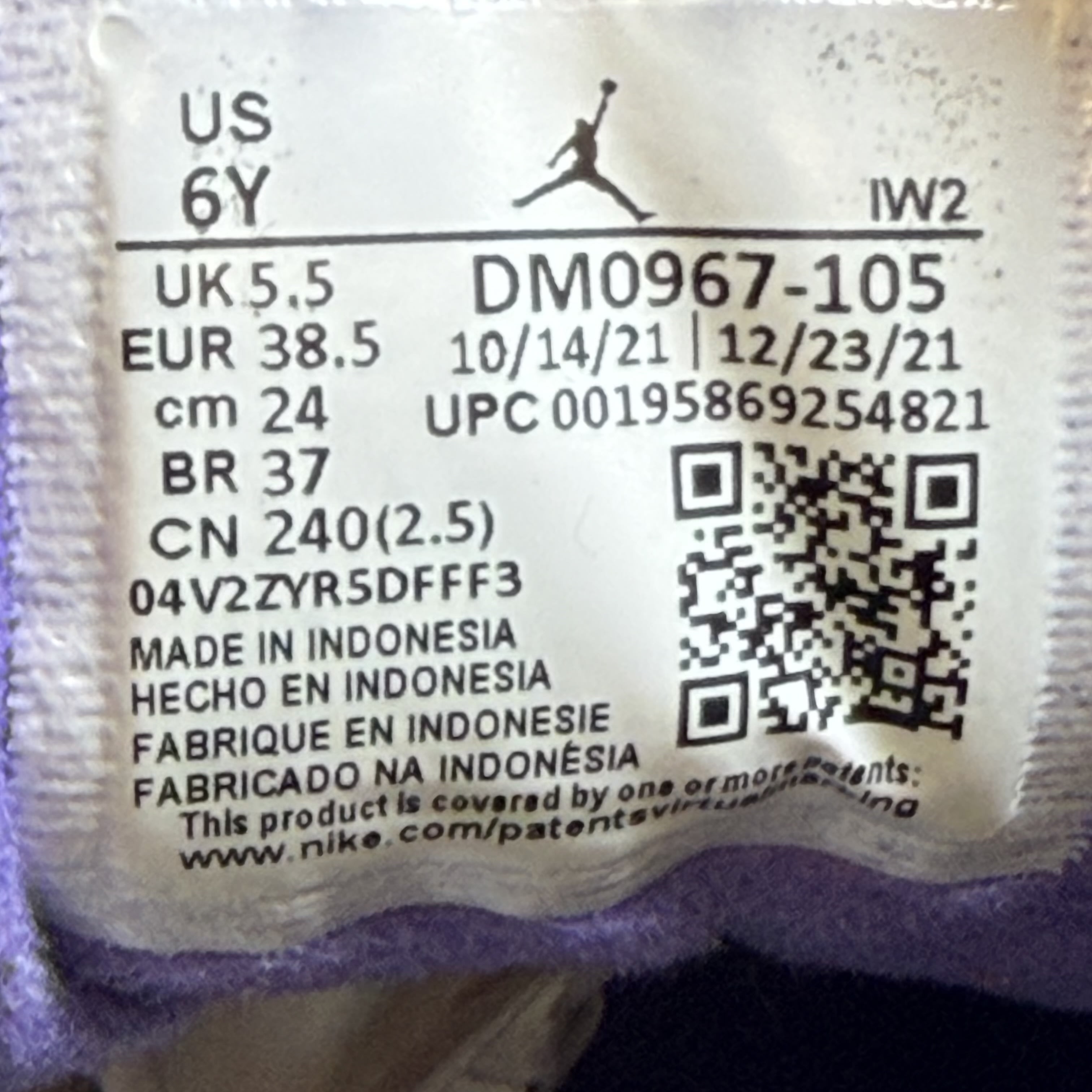 582082 Jordan 3 Retro Dark Iris (GS)