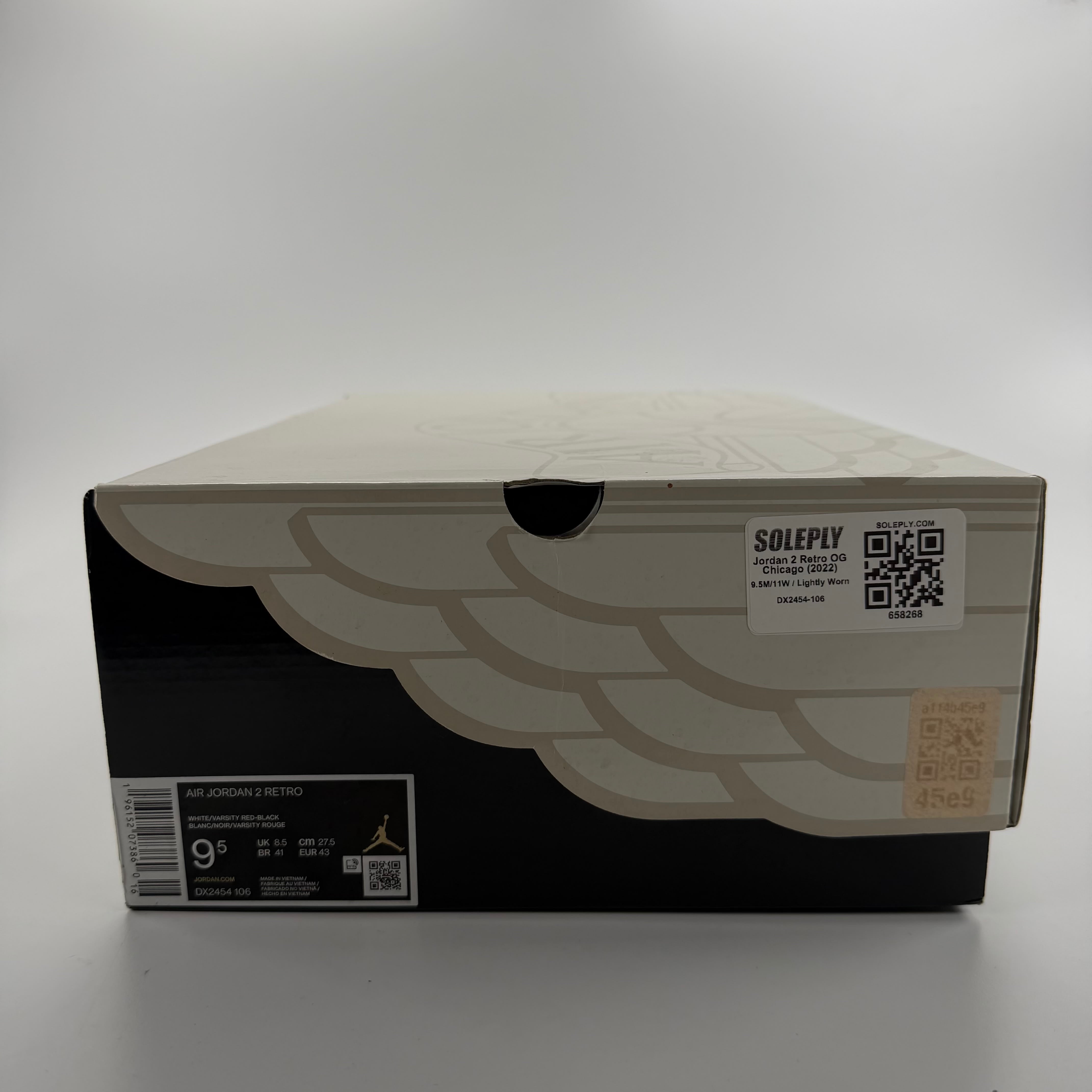 658268 Jordan 2 Retro OG Chicago (2022)