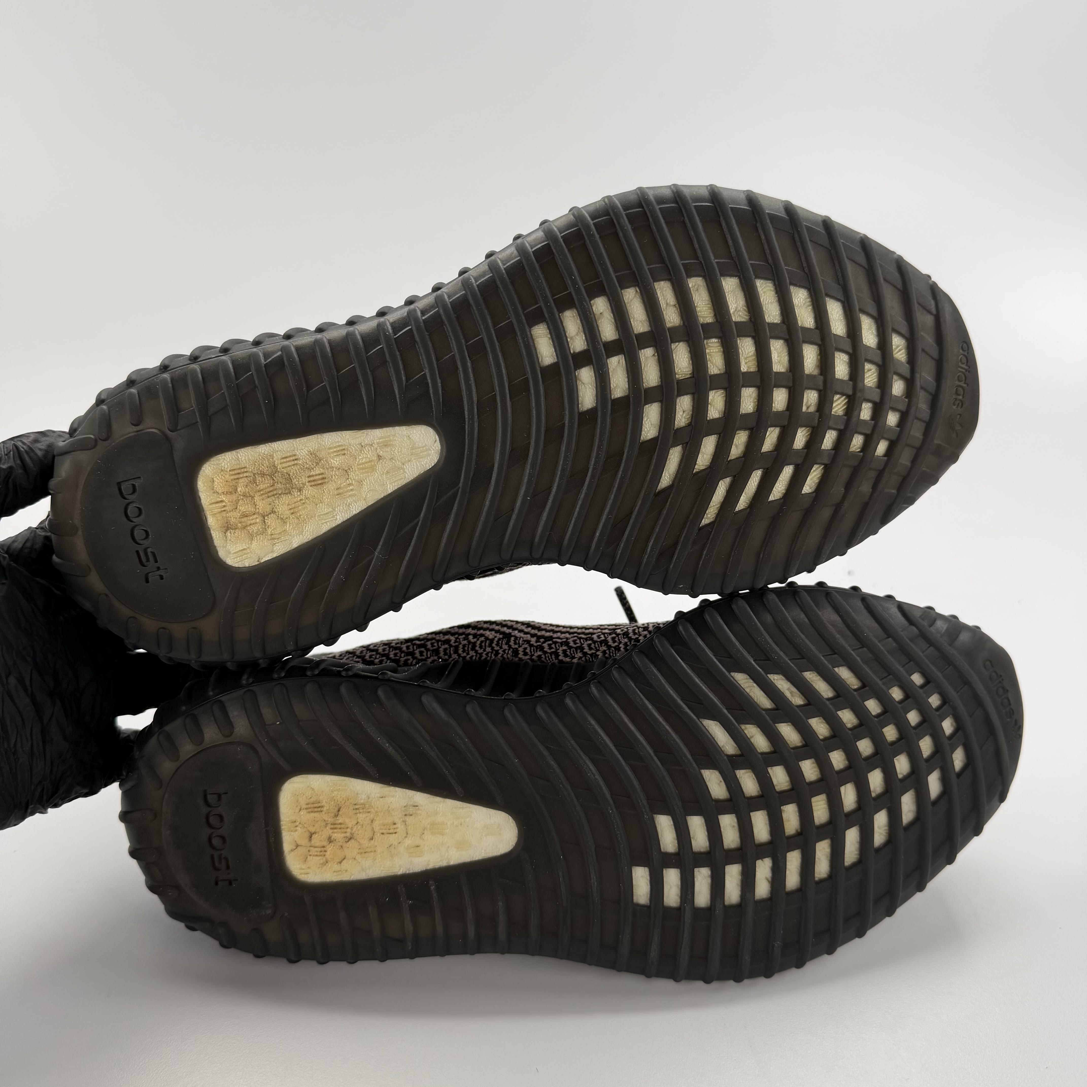 603918 adidas Yeezy Boost 350 V2 Yecheil (Non-Reflective)