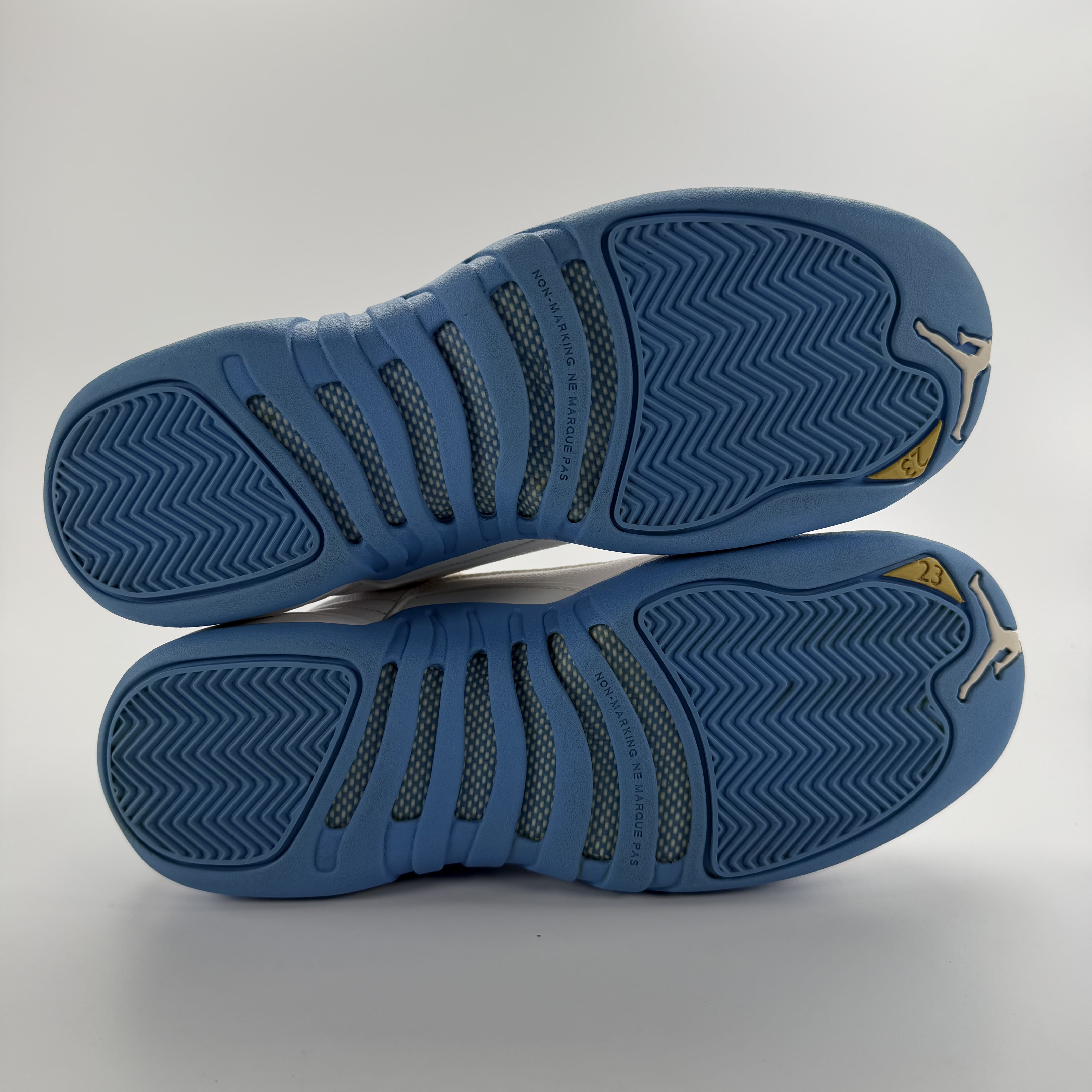 605915 Jordan 12 Retro University Blue (2016) (GS)