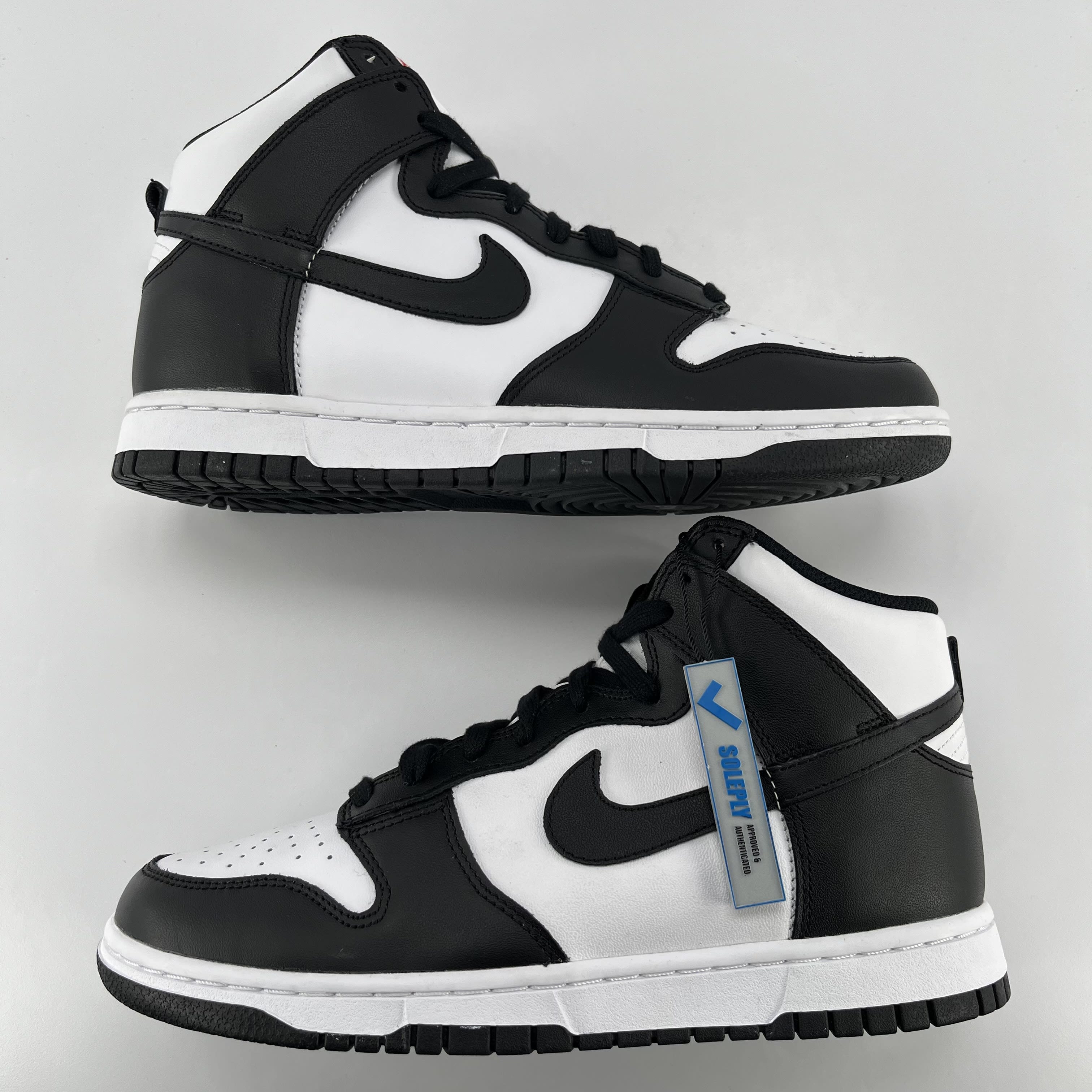 512564 Nike Dunk High Panda (2021) (Women's)