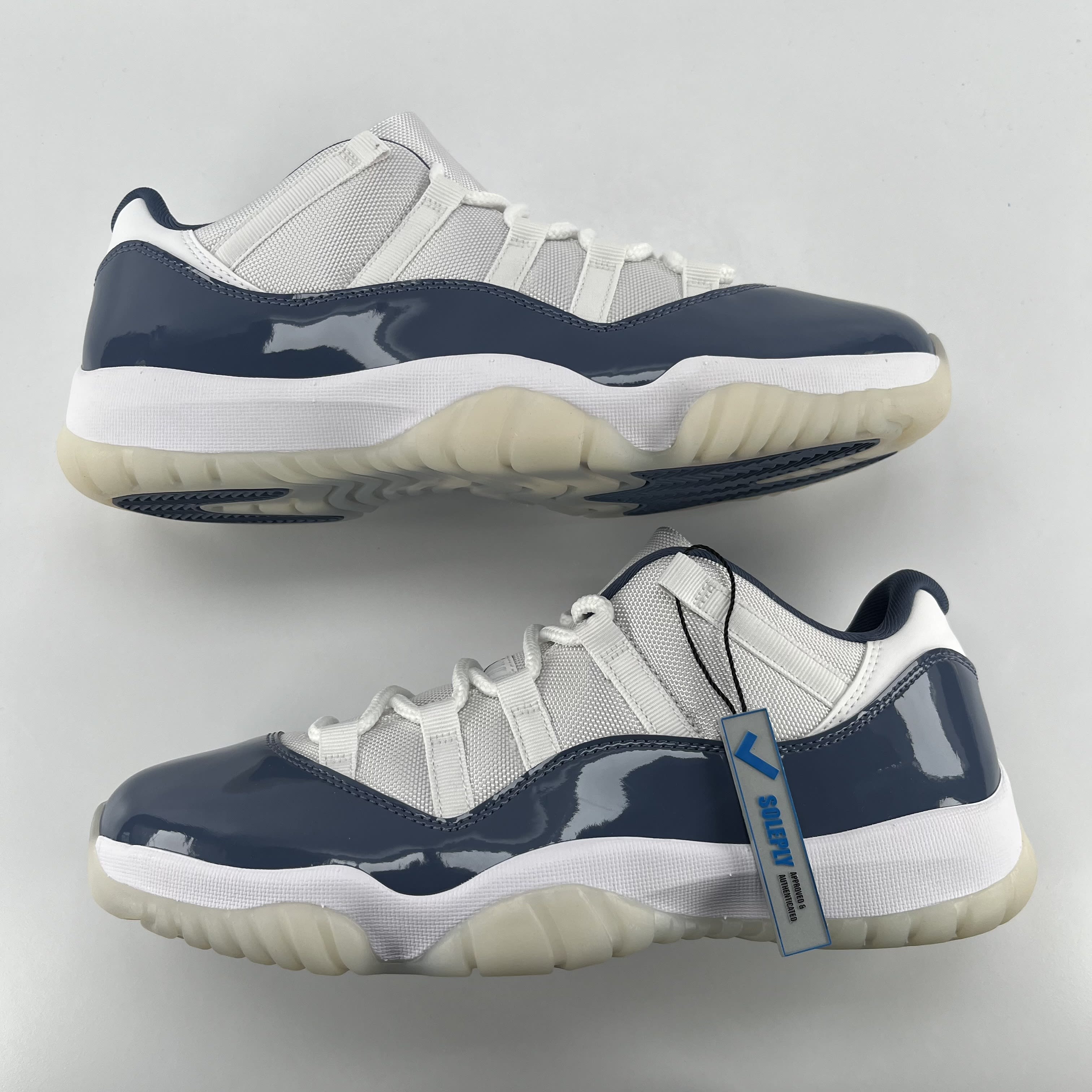 460413 Jordan 11 Retro Low Diffused Blue