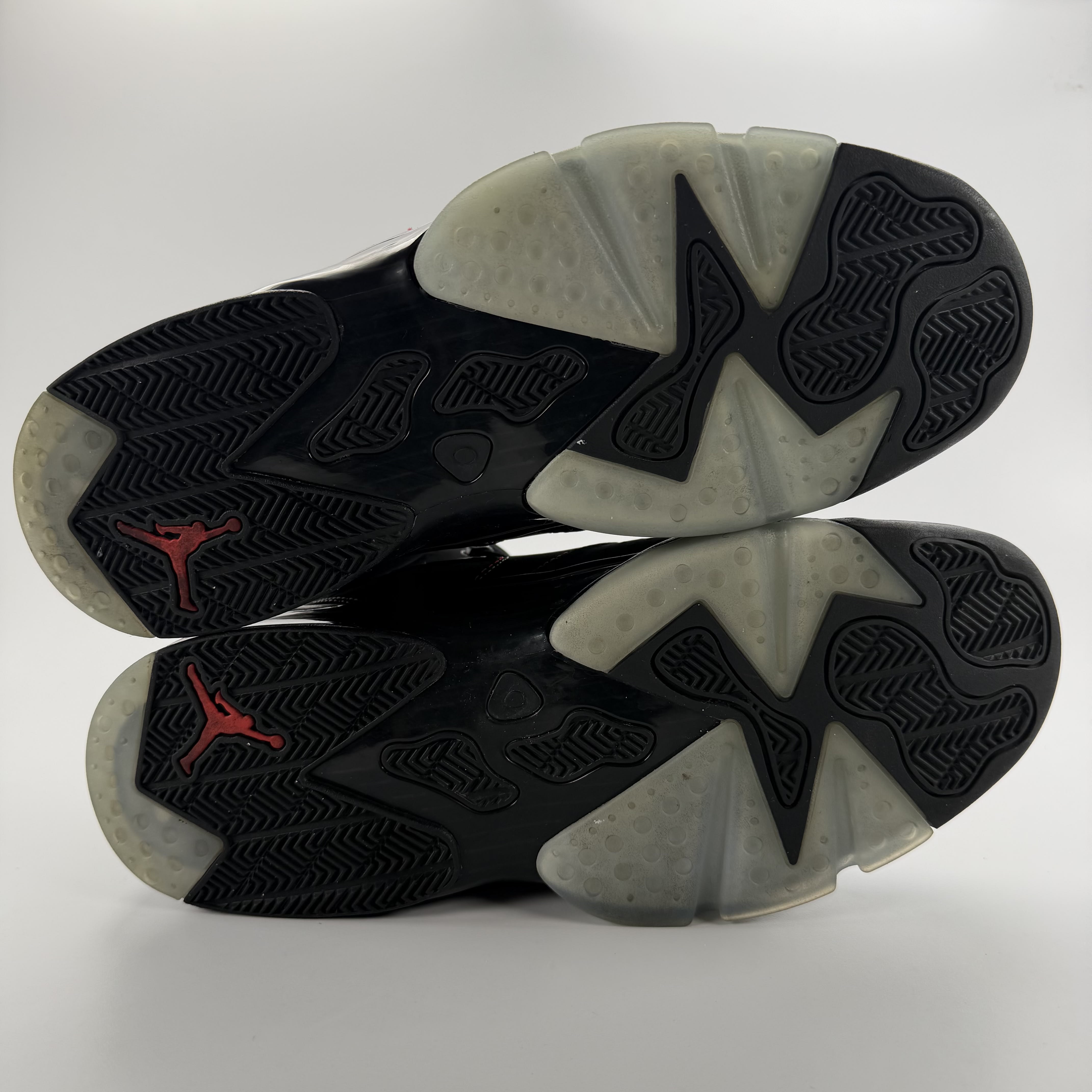 SP1169 Jordan 6-17-23 Metallic Silver