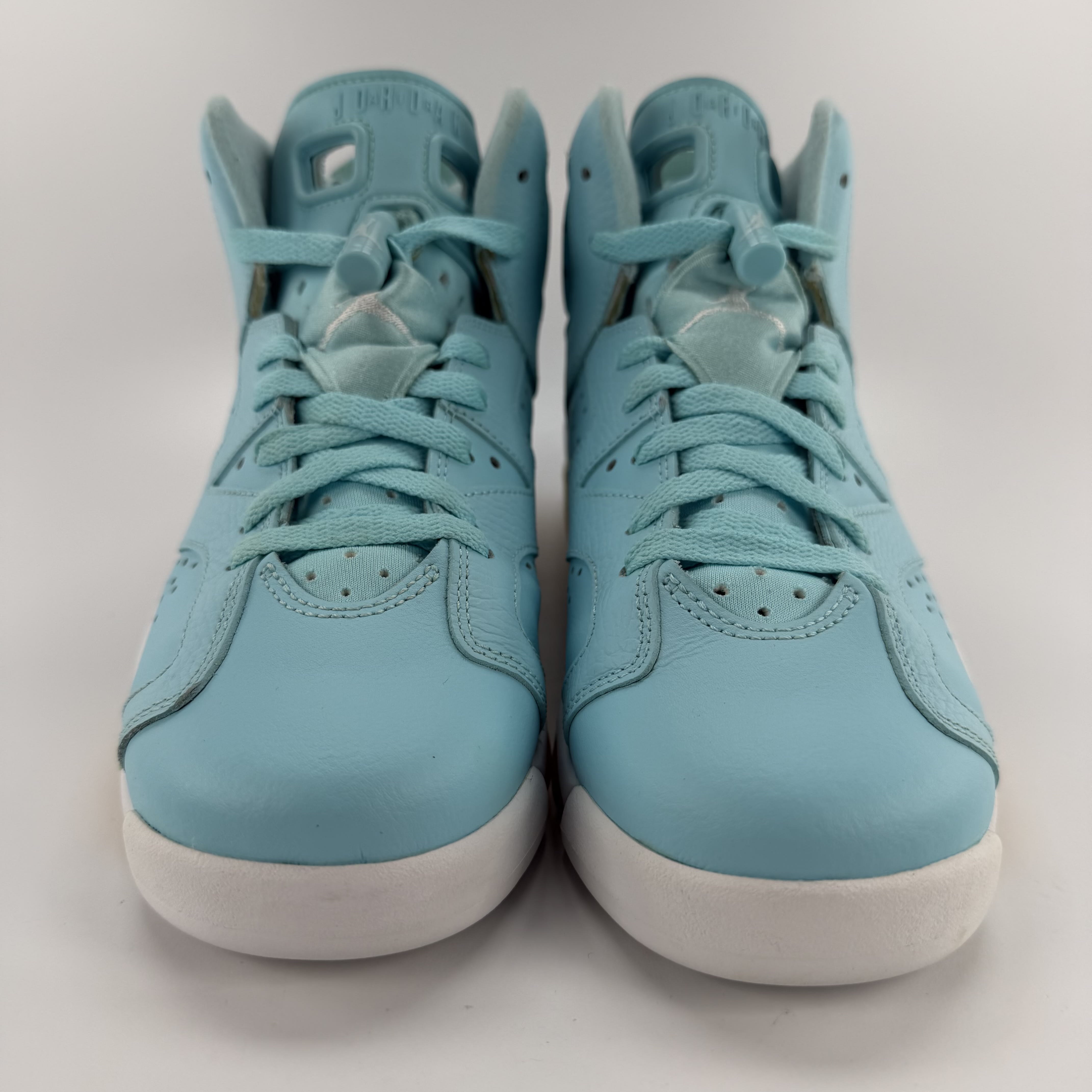 605916 Jordan 6 Retro Pantone (GS)