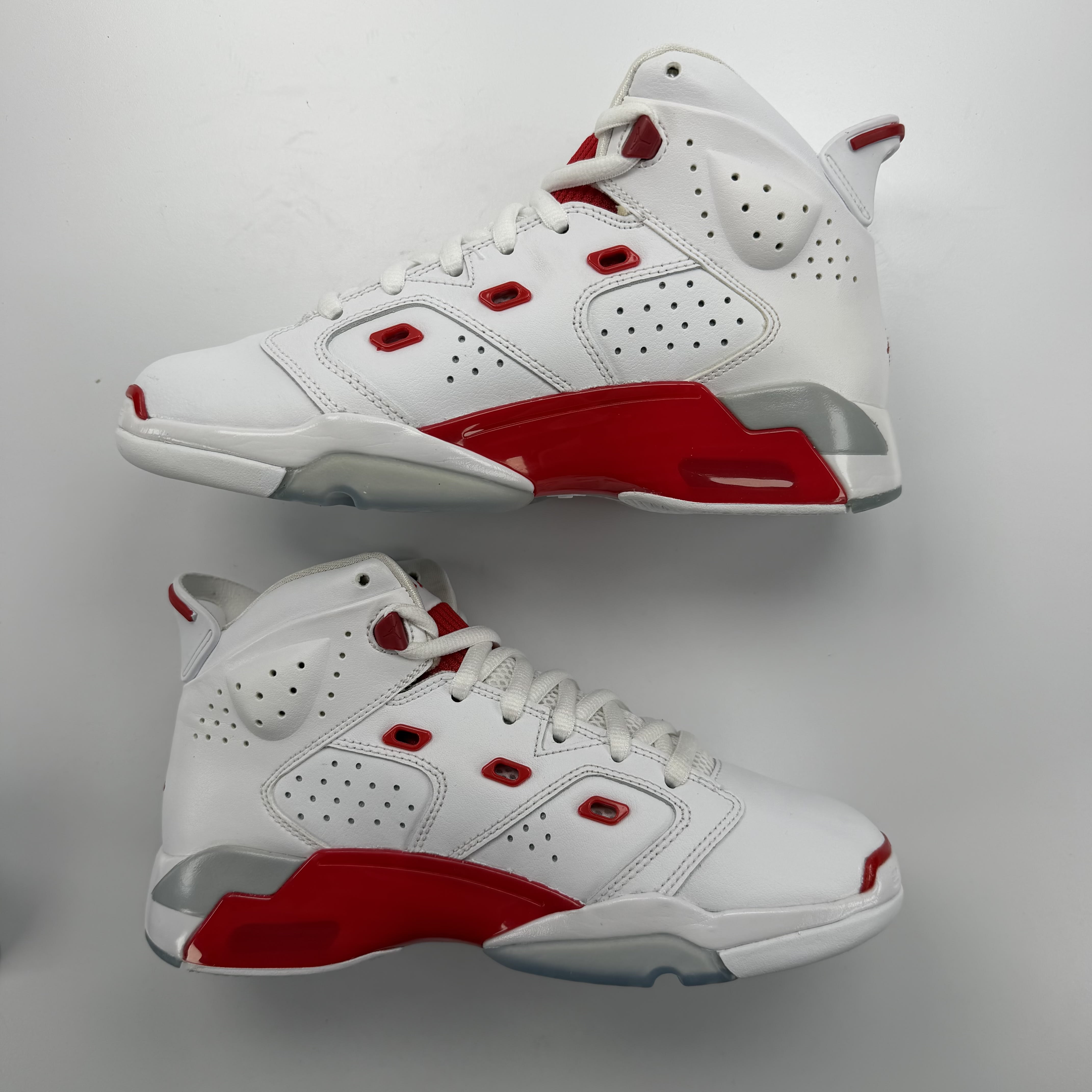 387827 Jordan 6-17-23 White Red (GS)