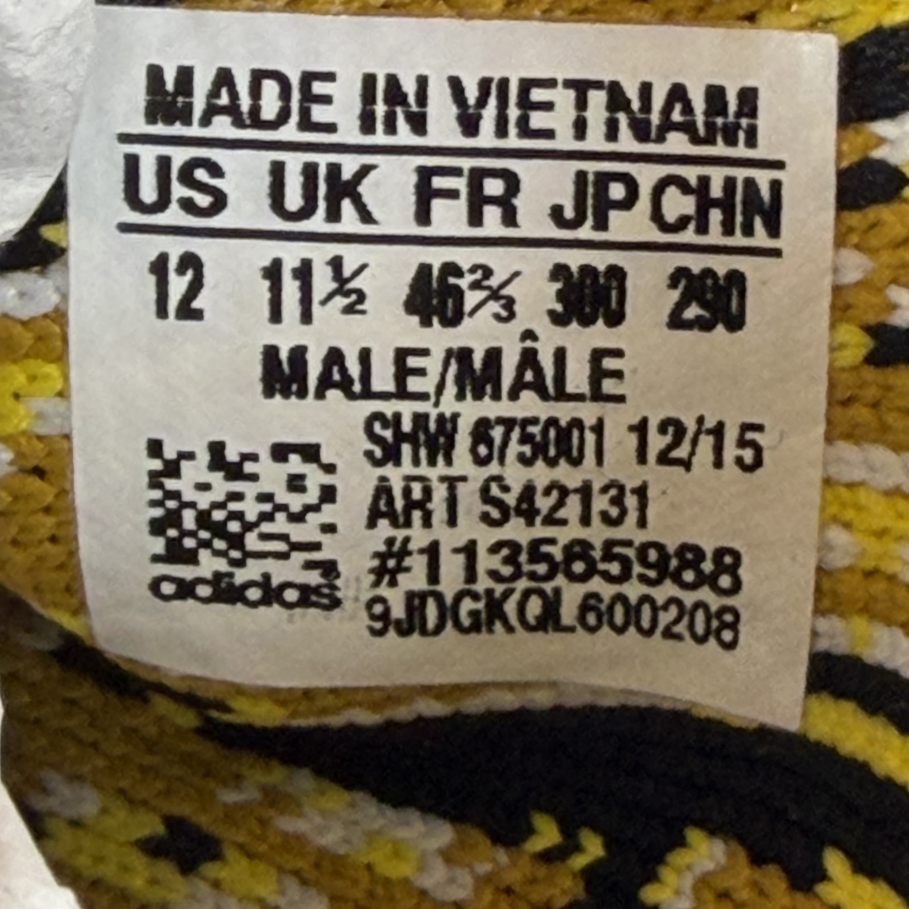 SP4724 adidas NMD R1 Yellow Camo