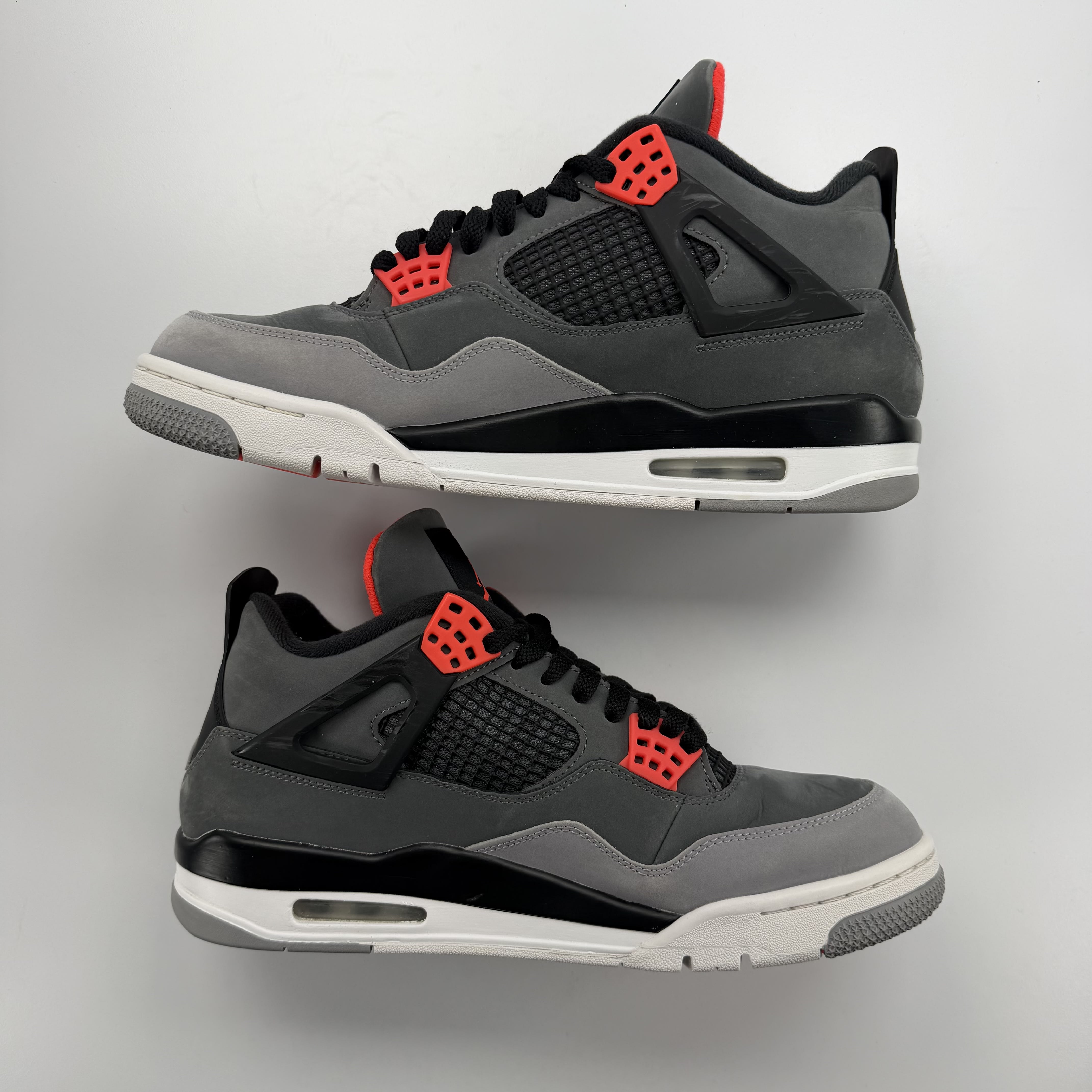 713076 Jordan 4 Retro Infrared
