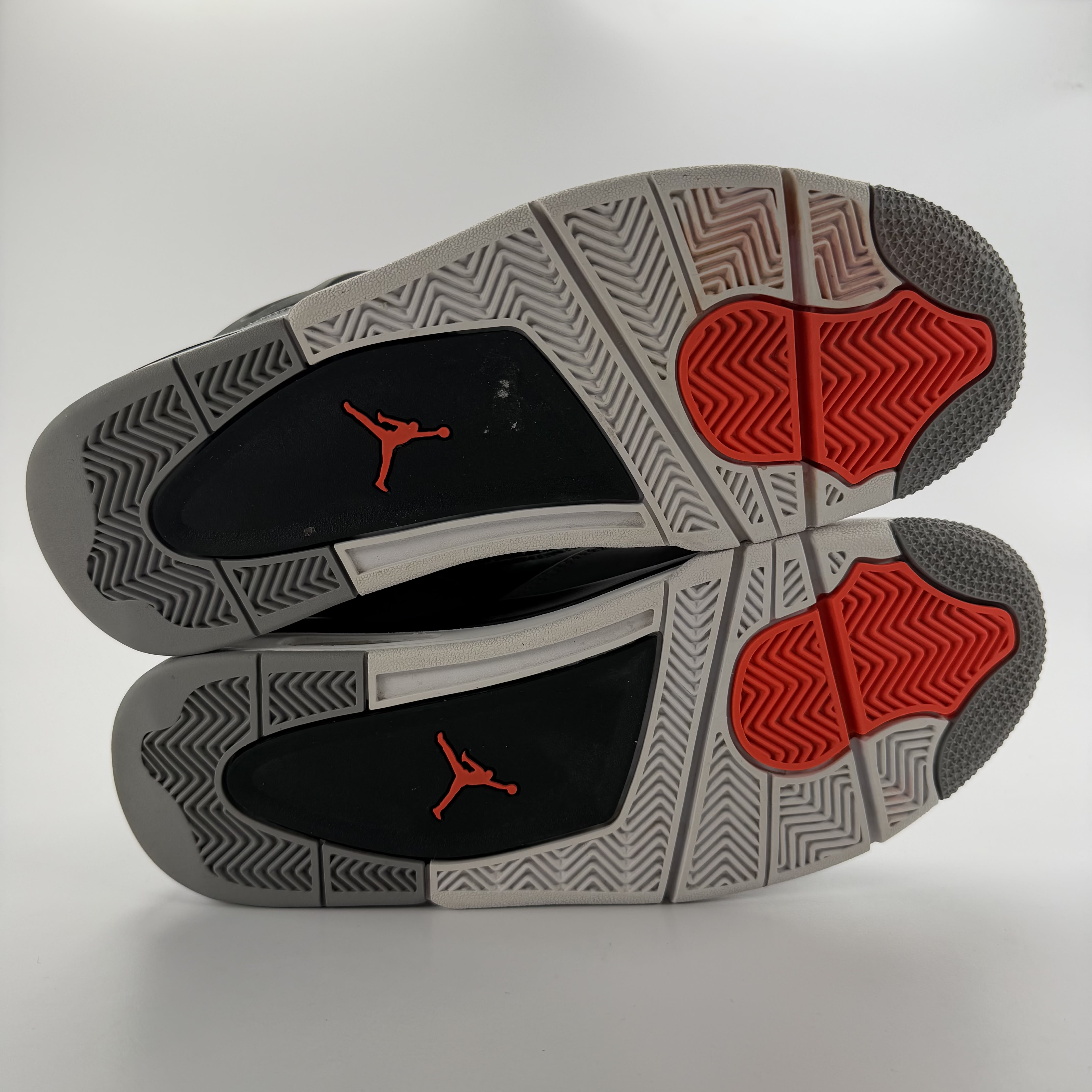 713076 Jordan 4 Retro Infrared