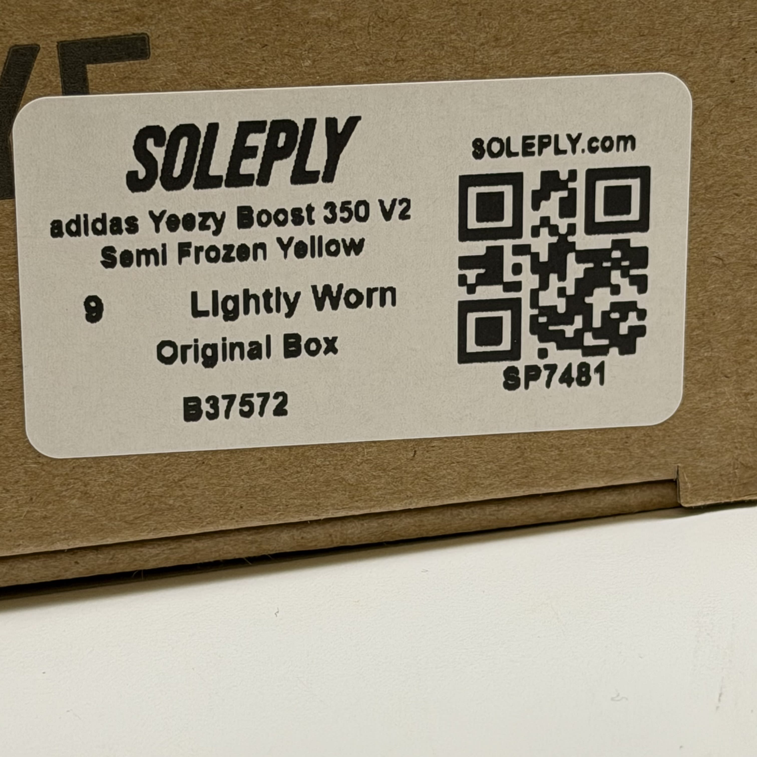 [SP7481] adidas Yeezy Boost 350 V2 Semi Frozen Yellow