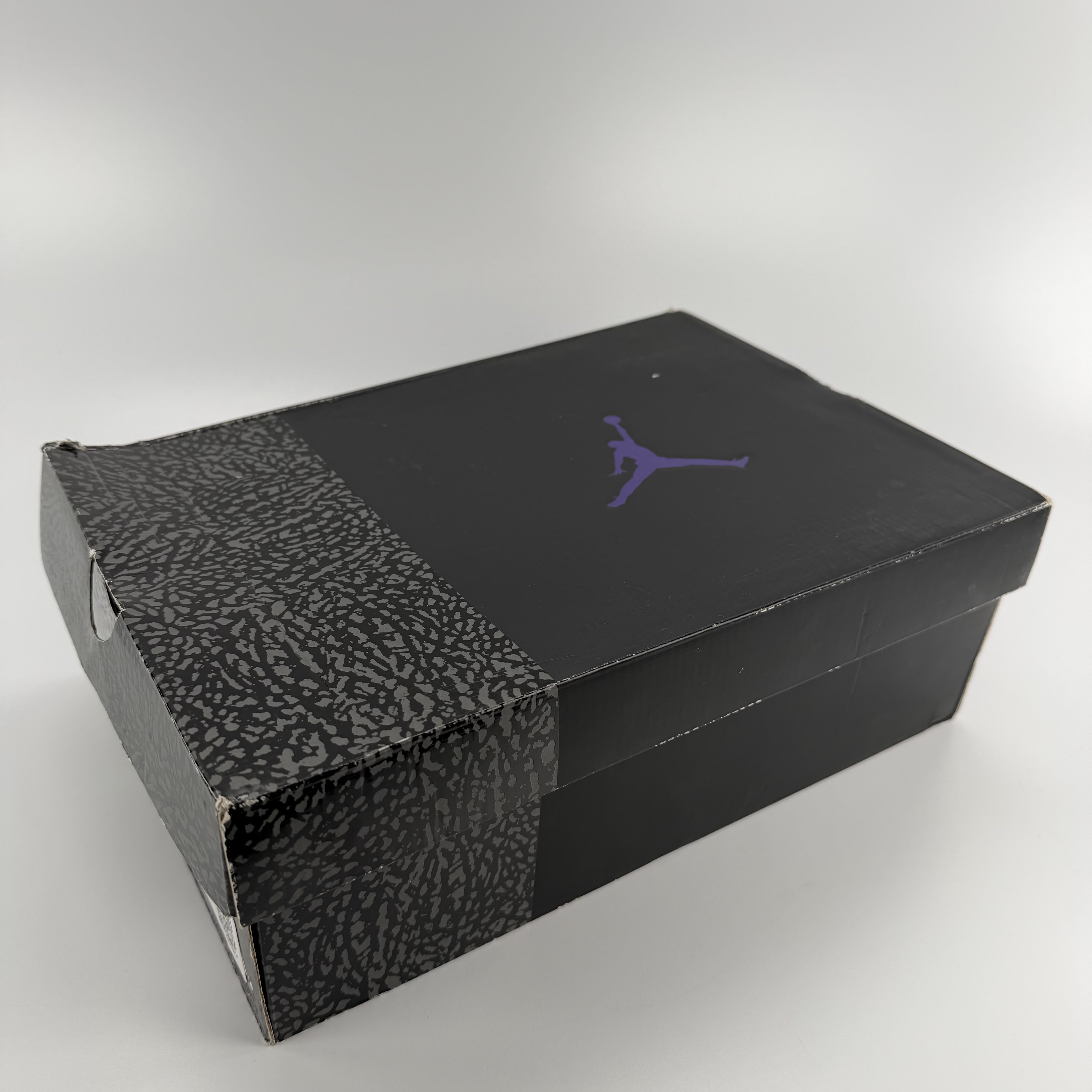 483155 Jordan 3 Retro Dark Iris