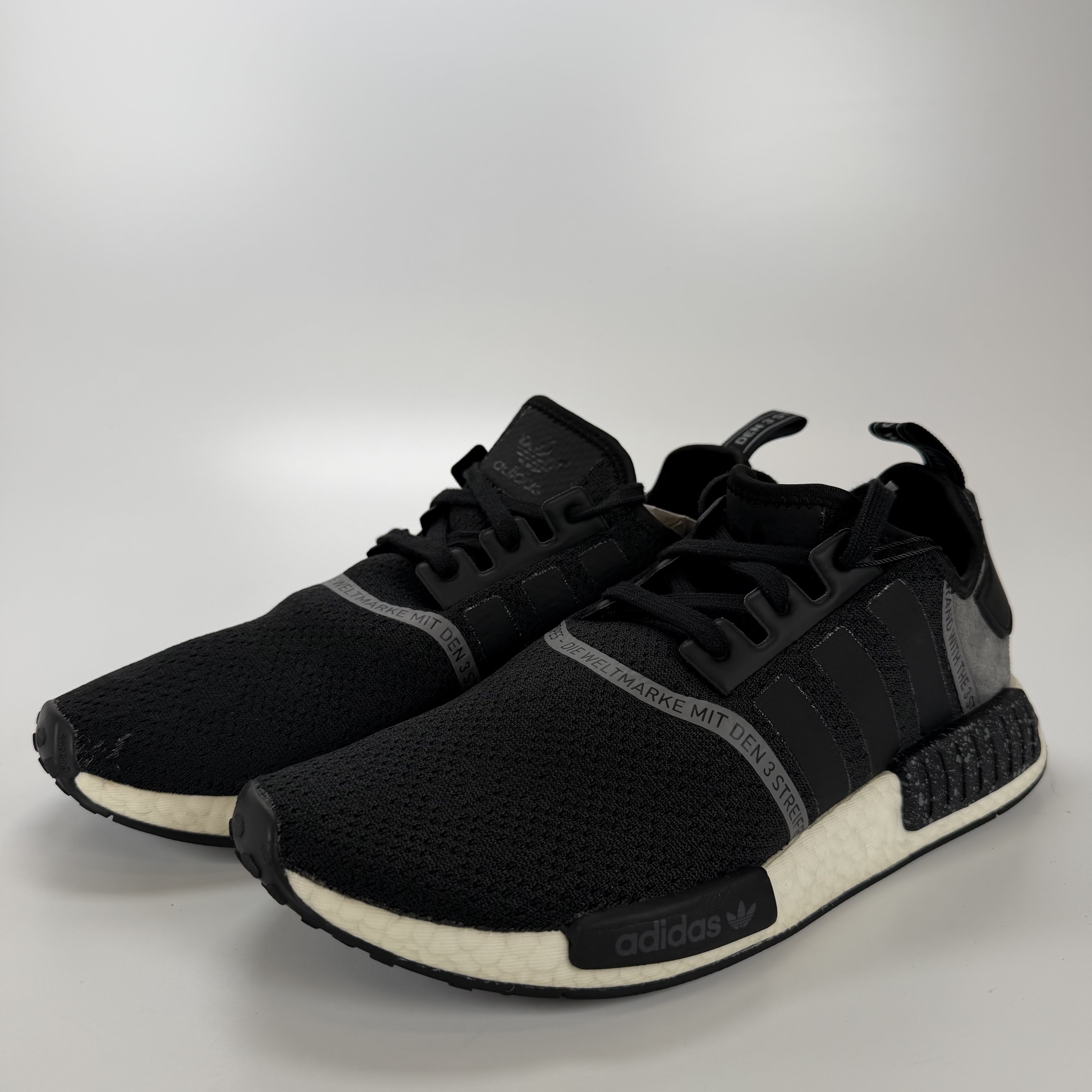 SP4378 adidas NMD R1 Speckle Pack Black