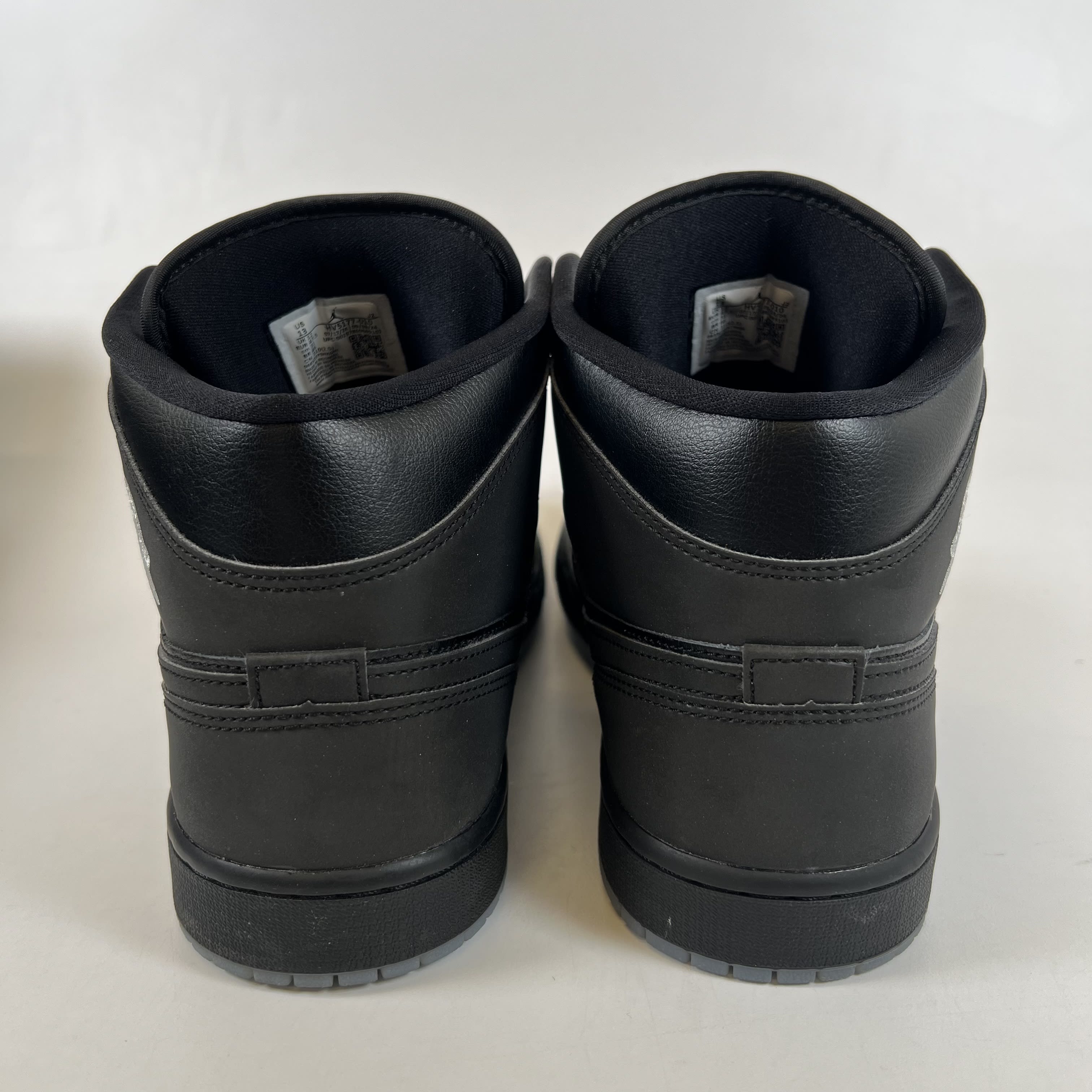 SP13063 Jordan 1 Mid SE Black Metallic Reimagined
