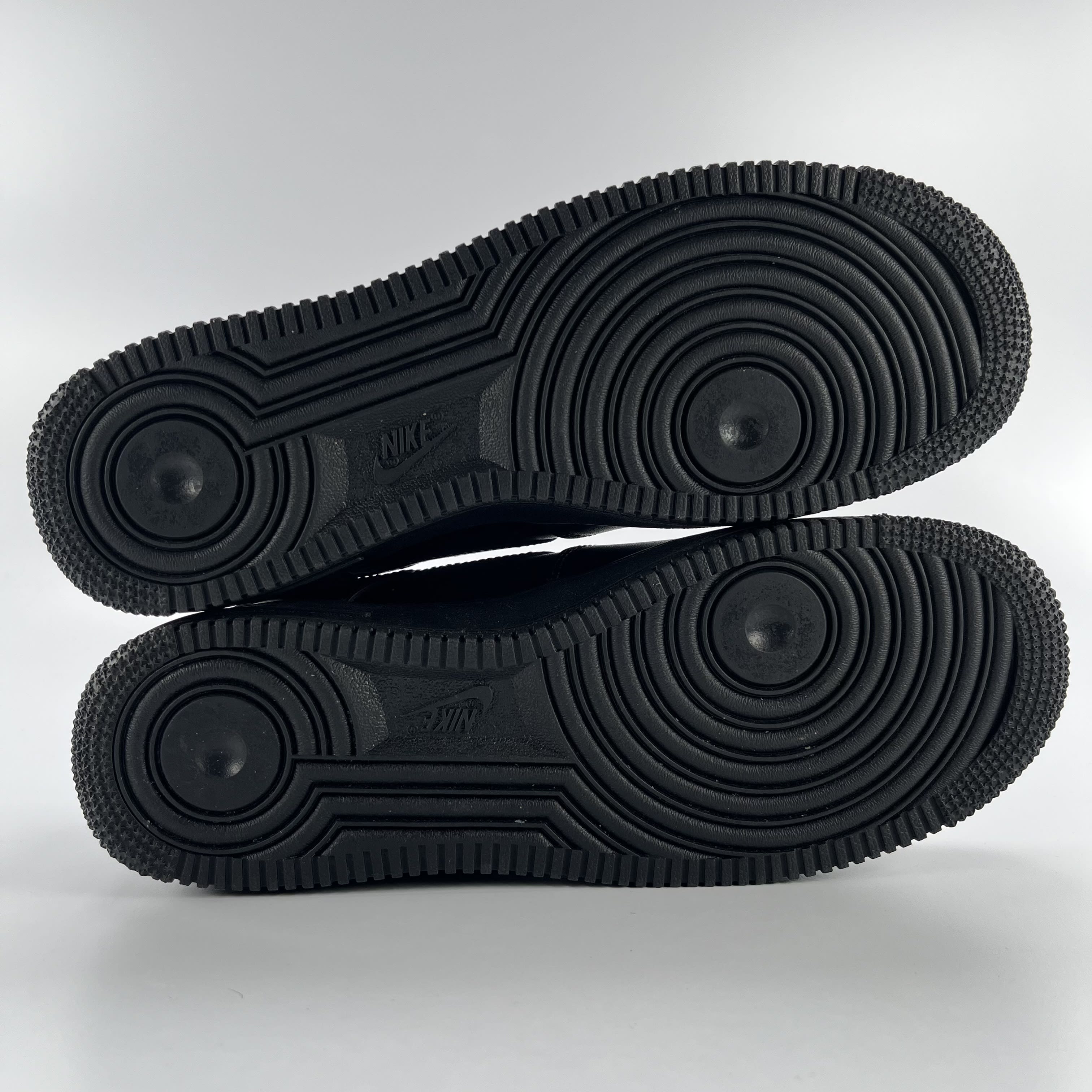 392794 Nike Air Force 1 Low '07 Black (Women's)
