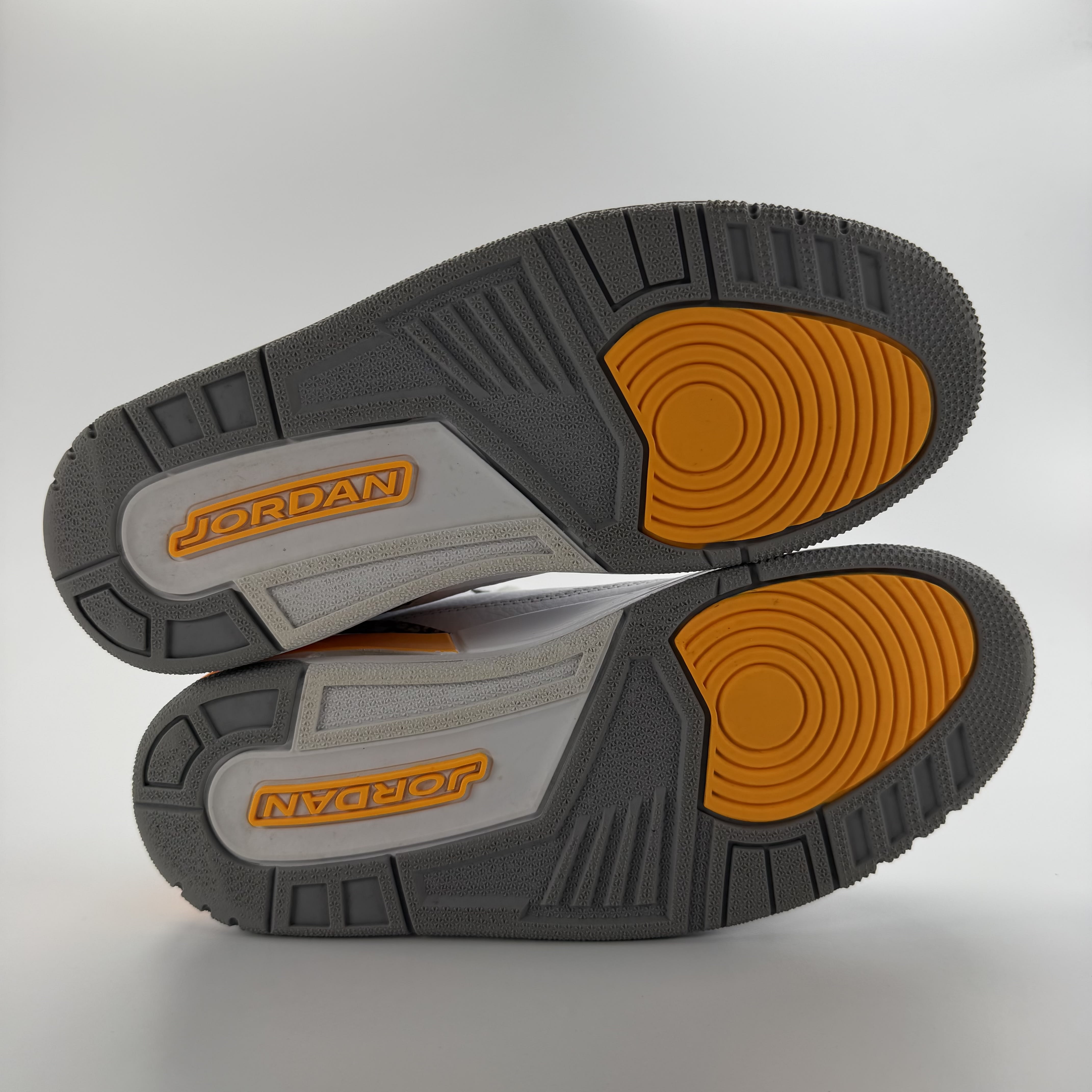 603922 Jordan 3 Retro Laser Orange (Women's)
