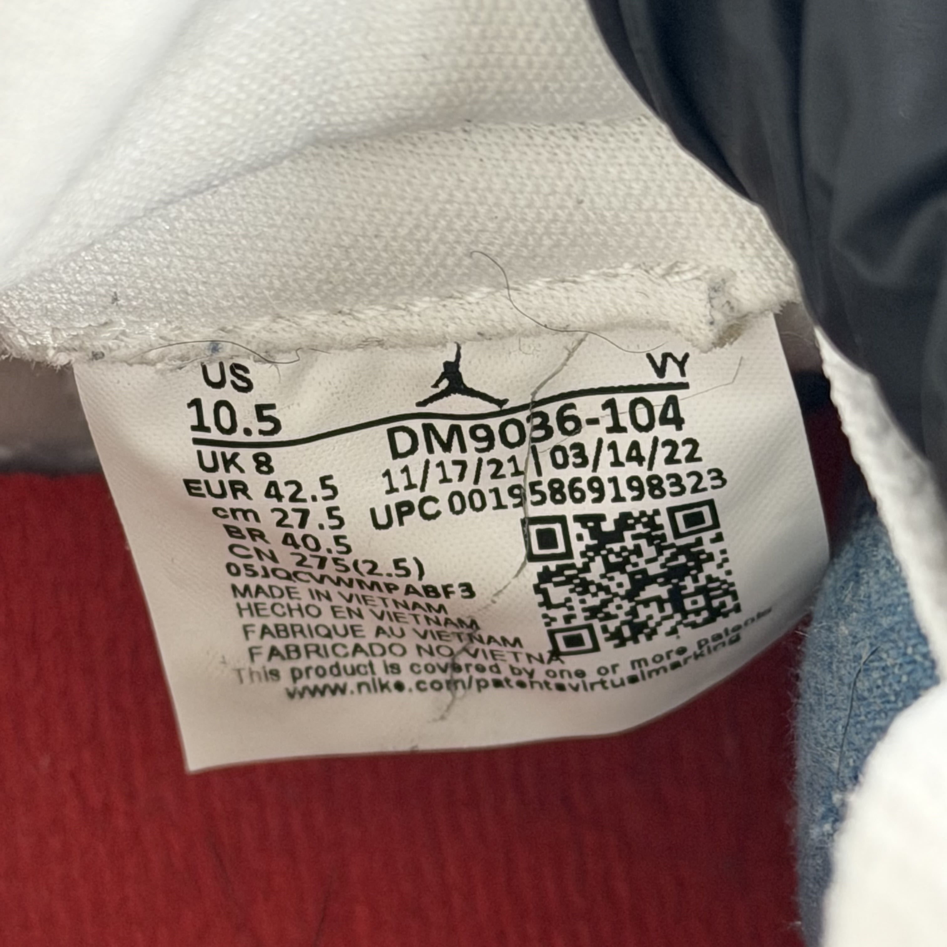 415406 Jordan 1 Retro High OG Denim (Women's)