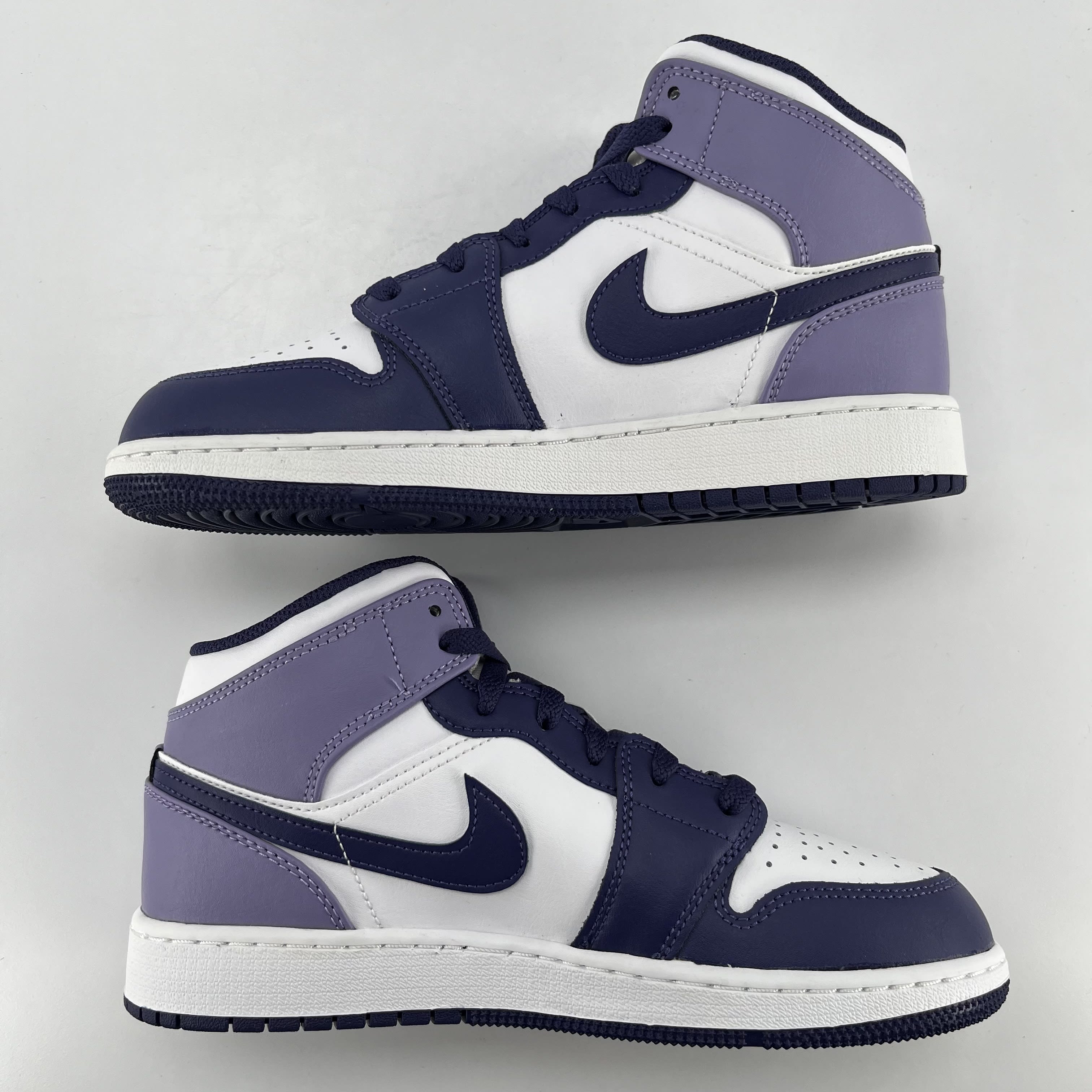 385386 Jordan 1 Mid White Sky J Purple (GS)