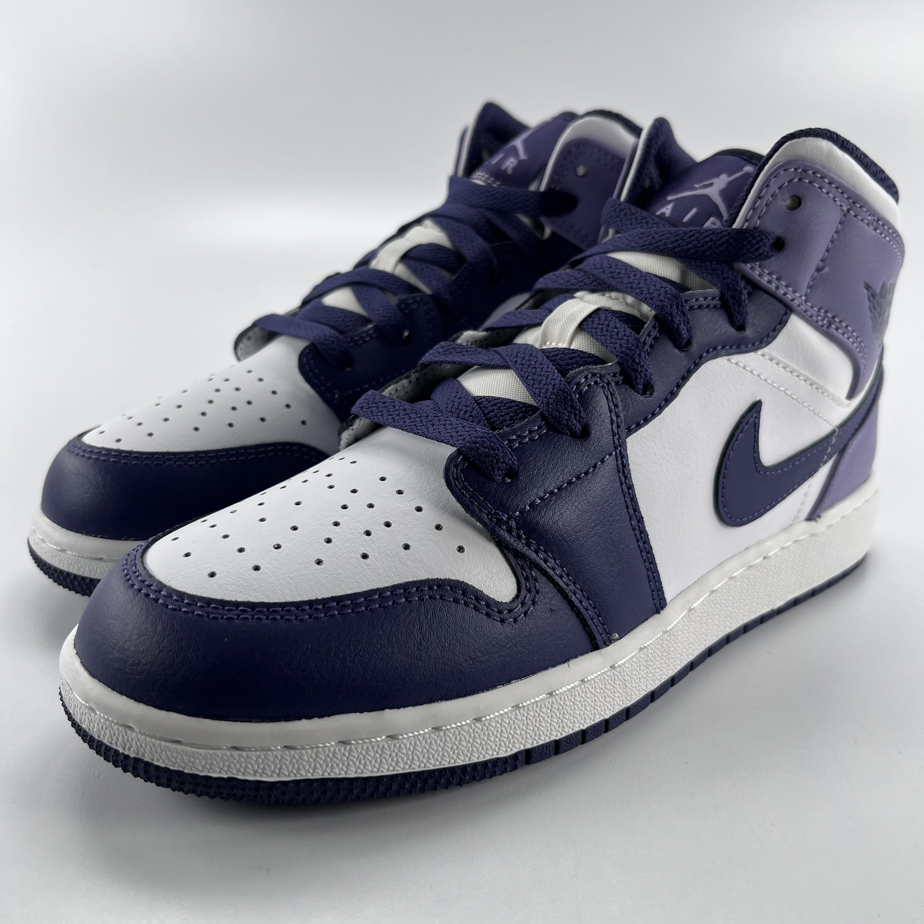 274528 Jordan 1 Mid White Sky J Purple (GS)