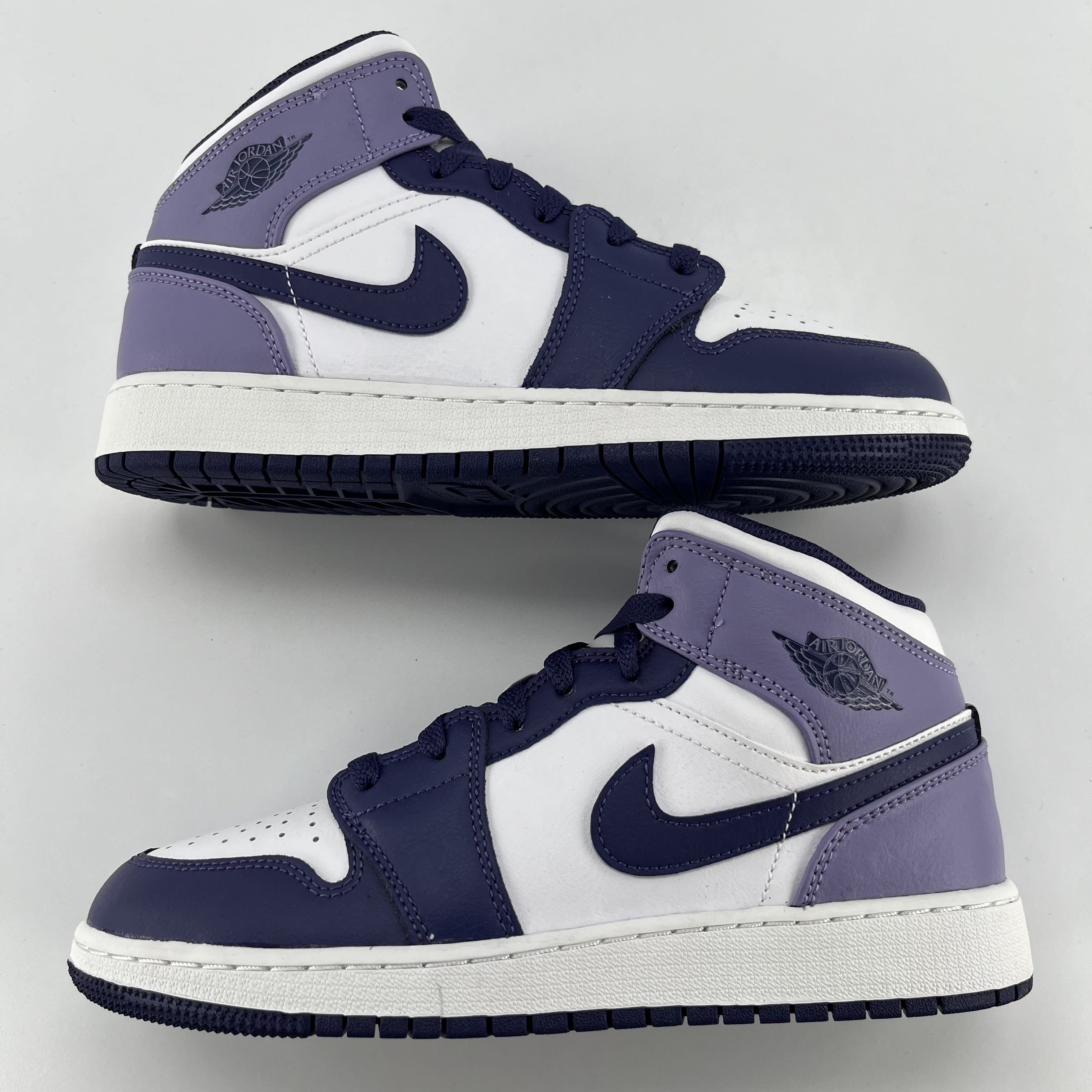 274528 Jordan 1 Mid White Sky J Purple (GS)