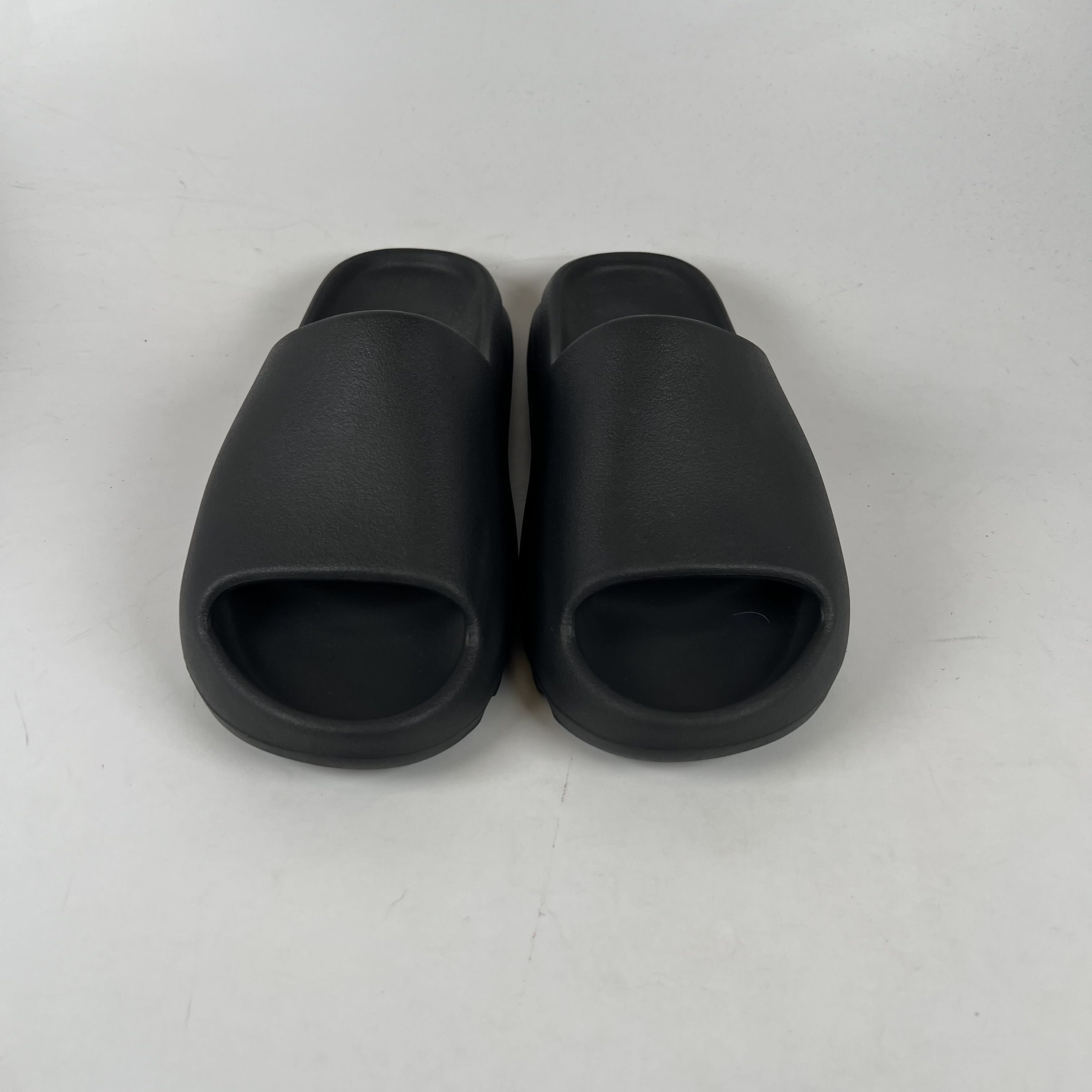 SP4636 adidas Yeezy Slide Onyx (2022/2023)