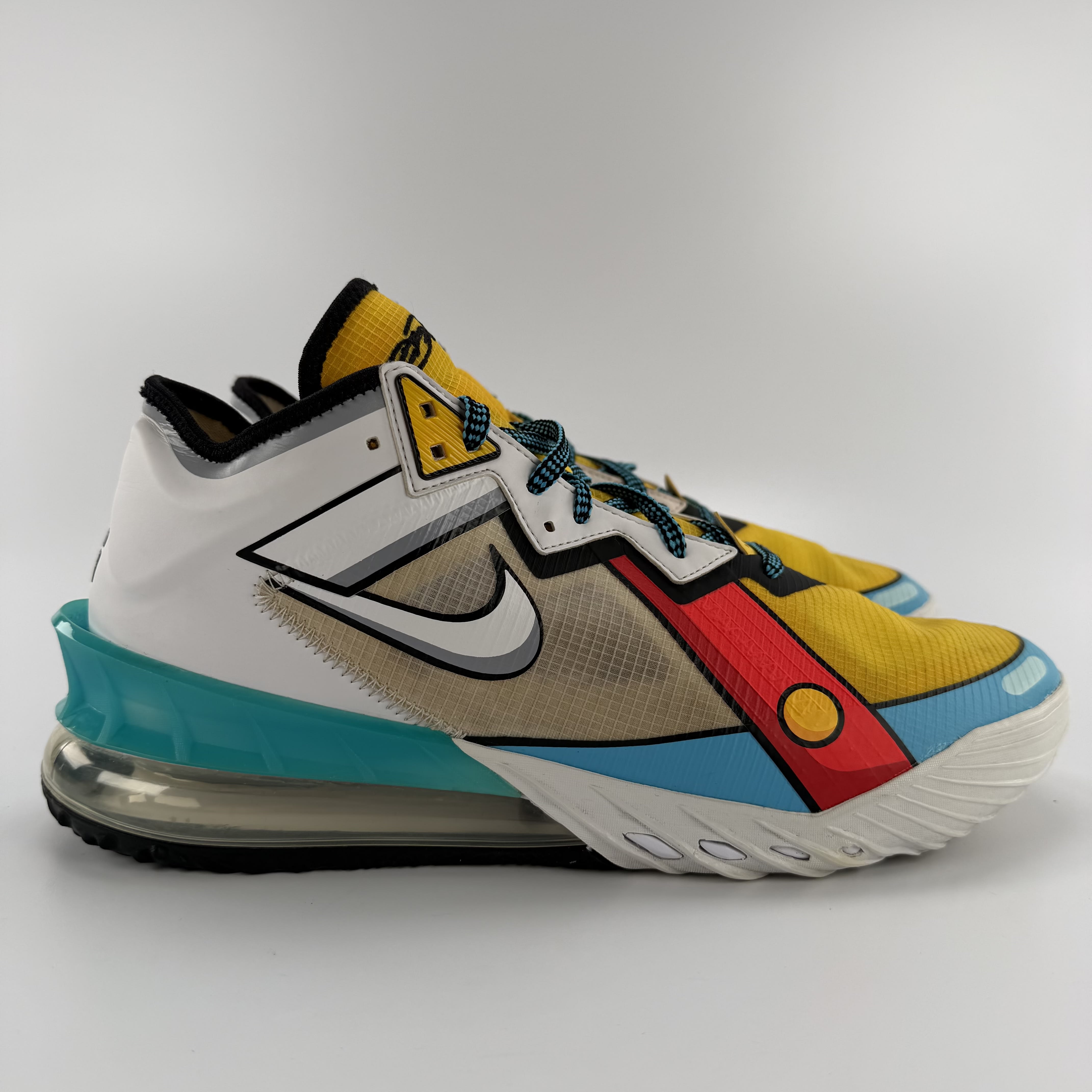 823502 Nike LeBron 18 Low Stewie Griffin