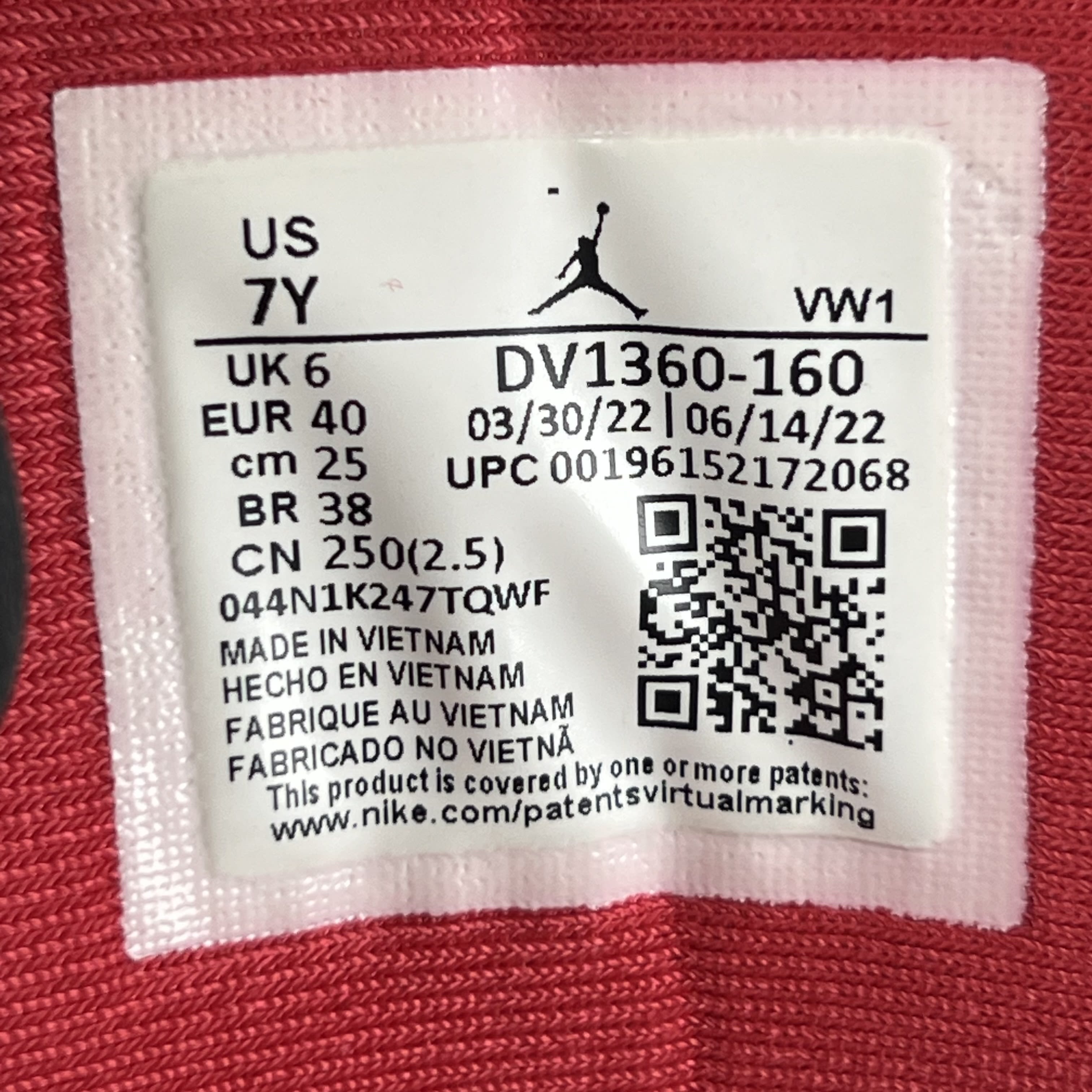 SP3684 Jordan Dub Zero White Varsity Red (2022) (GS)