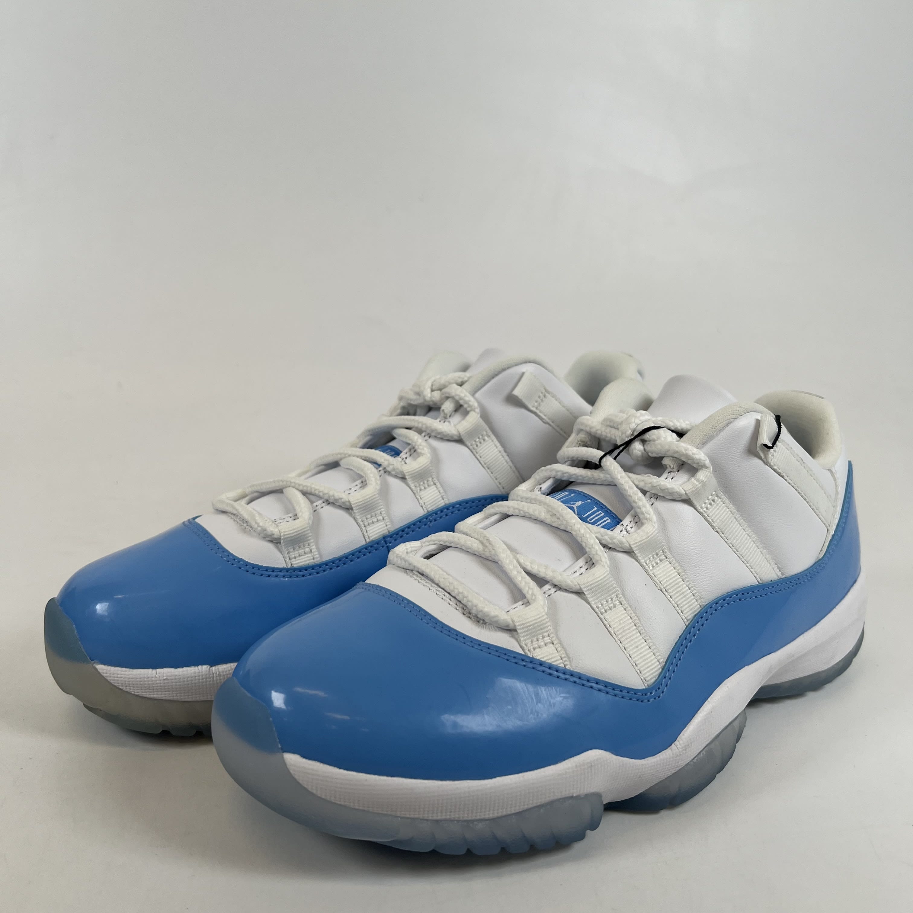 786885 Jordan 11 Retro Low University Blue (2017)