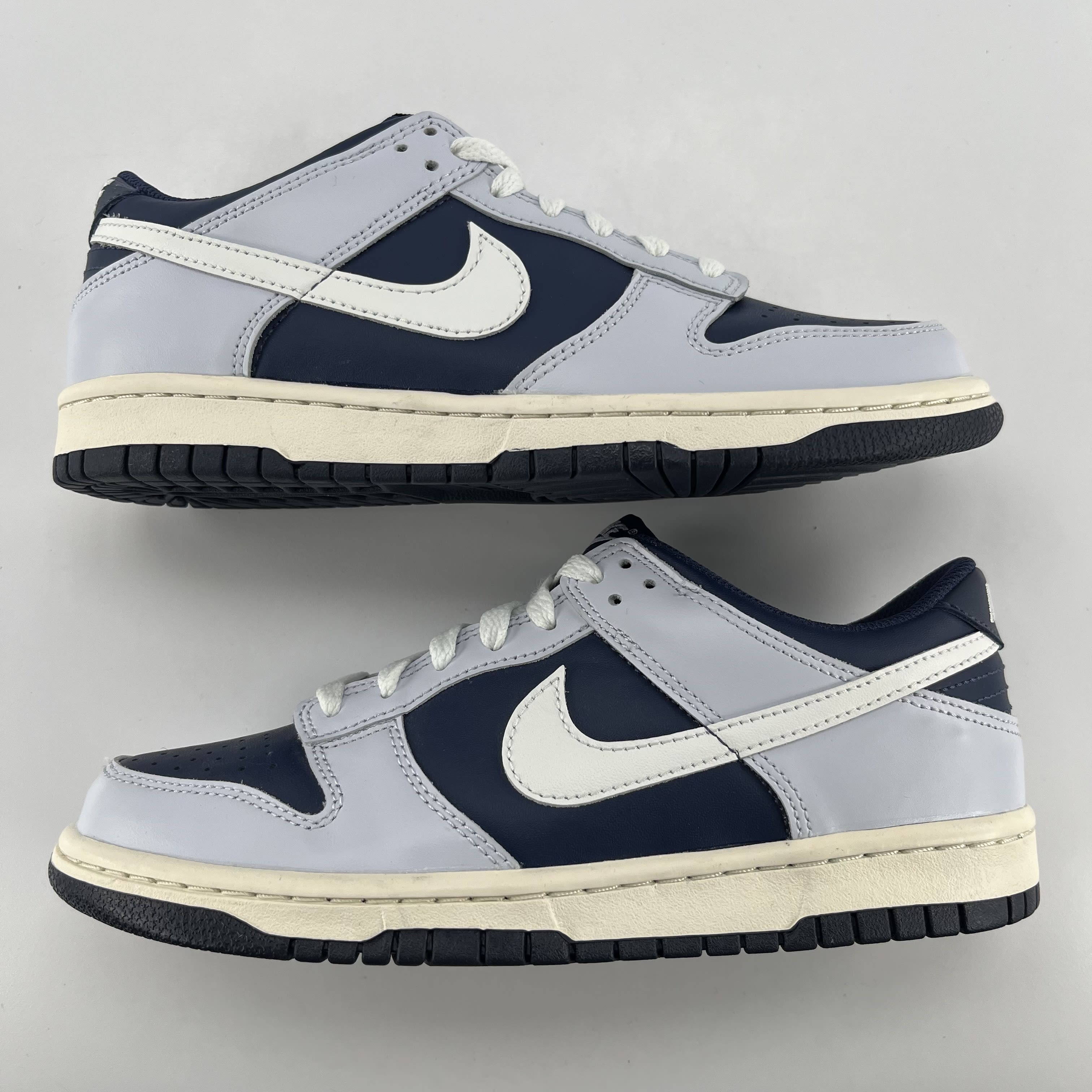 340081 Nike Dunk Low Football Grey Midnight Navy (GS)