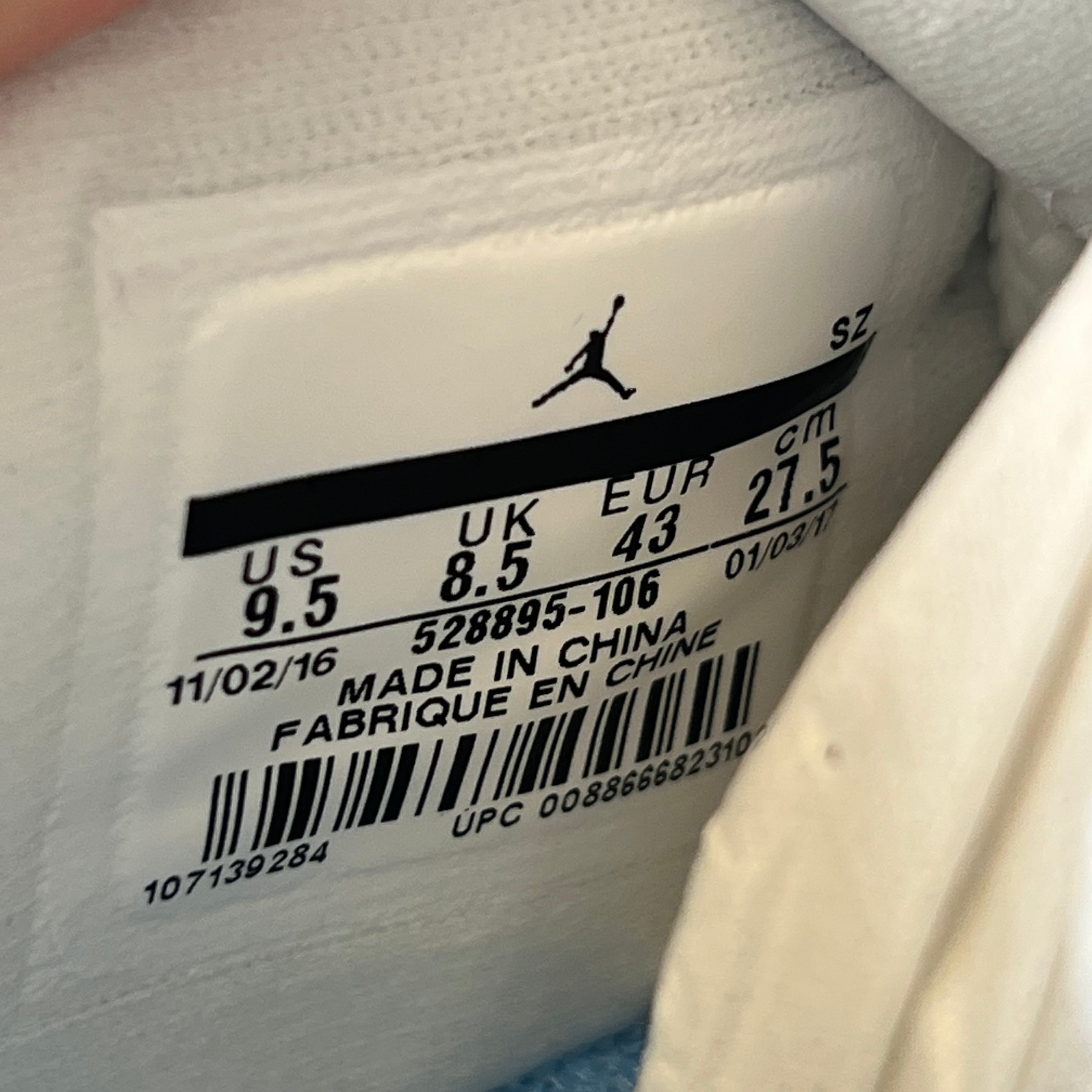 786885 Jordan 11 Retro Low University Blue (2017)