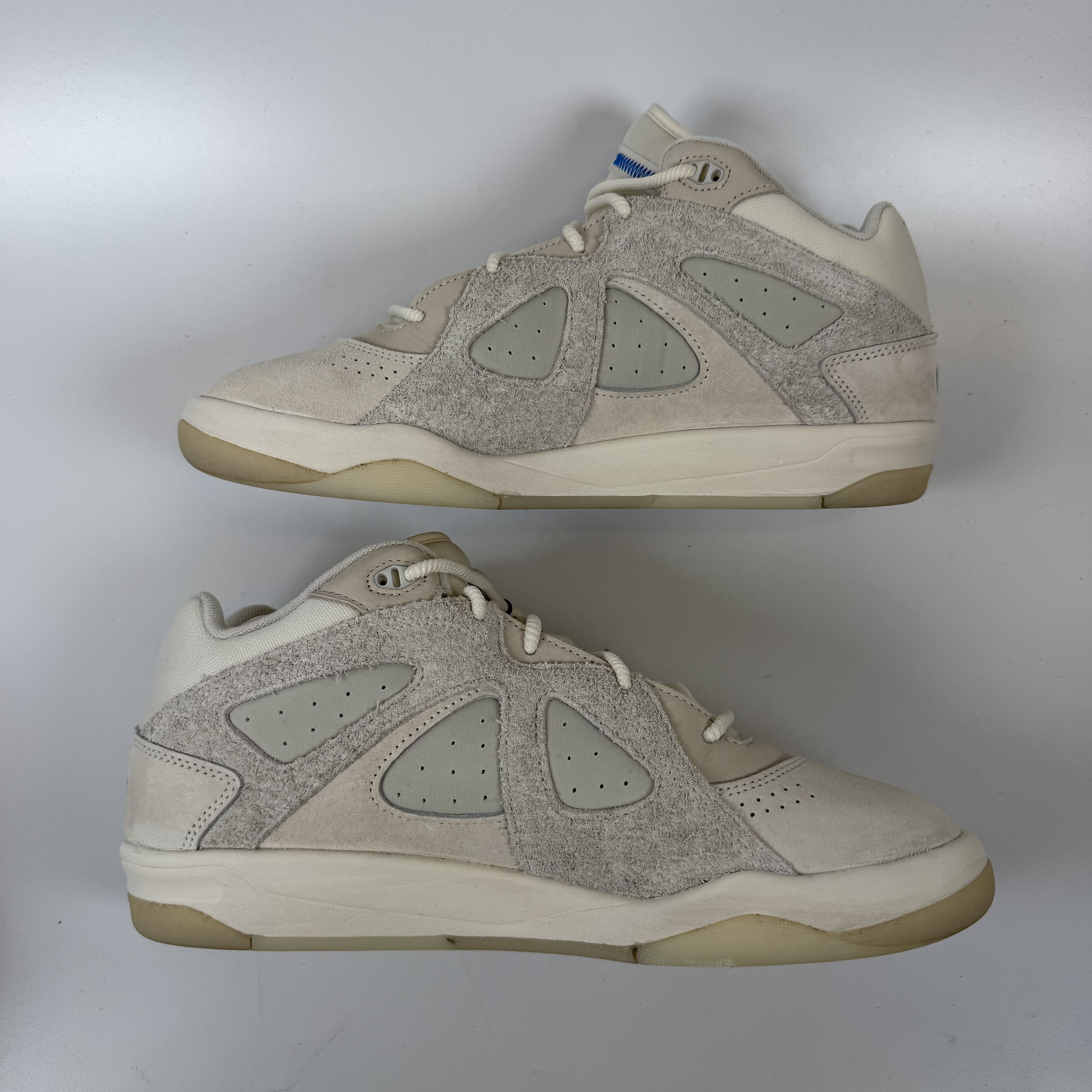 SP10000 adidas BadBo 1.0 Bad Bunny Resilience
