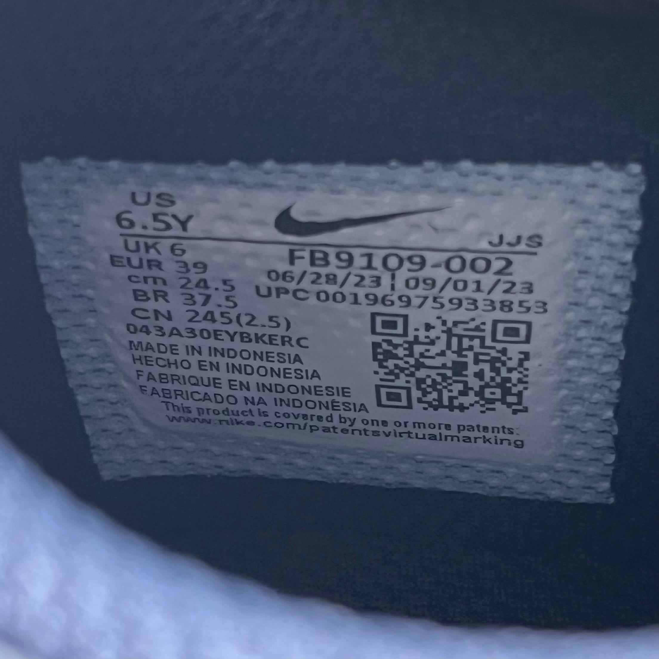 340081 Nike Dunk Low Football Grey Midnight Navy (GS)