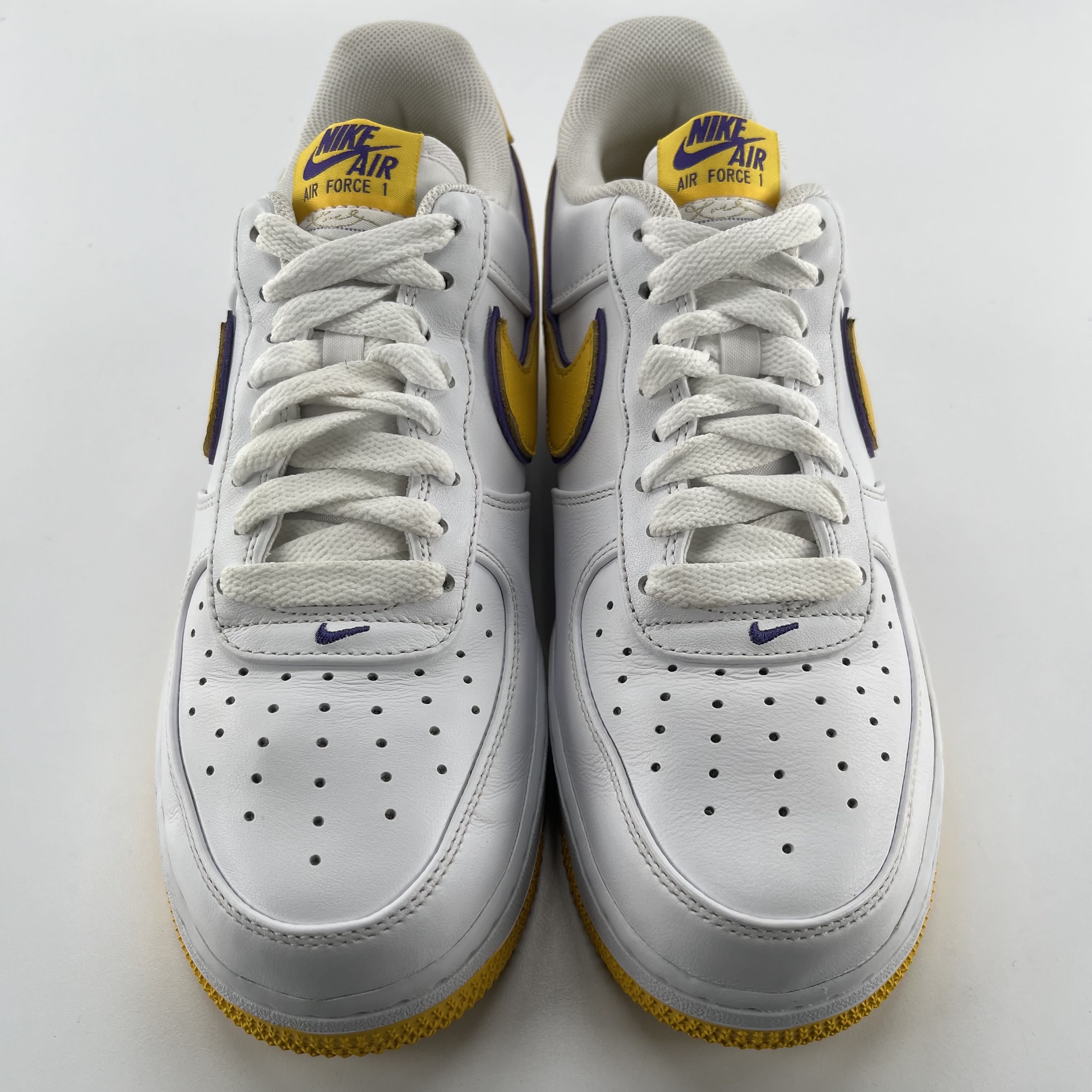 635576 Nike Air Force 1 Low Retro QS Kobe Bryant Lakers Home