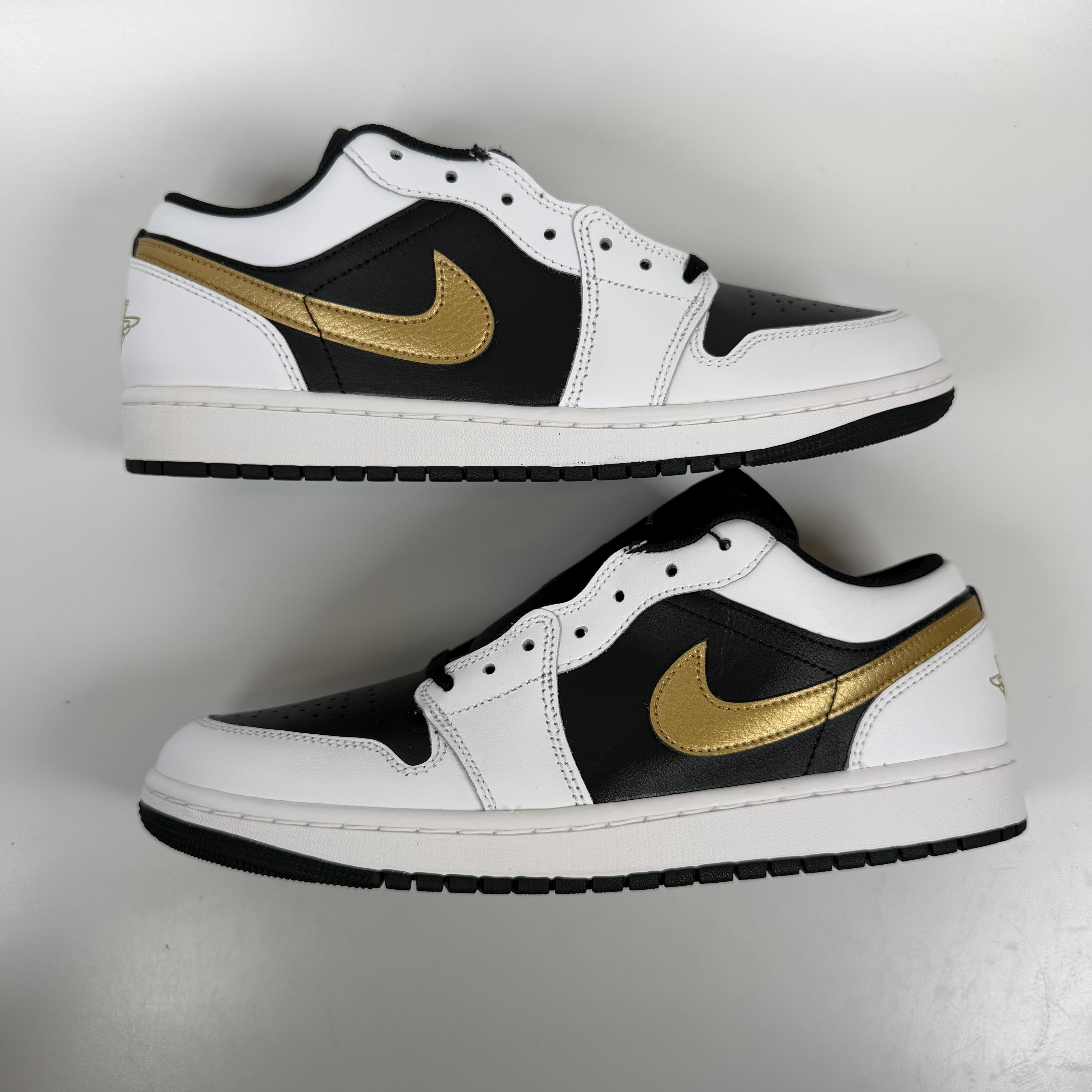 SP7060 Jordan 1 Low White Black Metallic Gold Swoosh