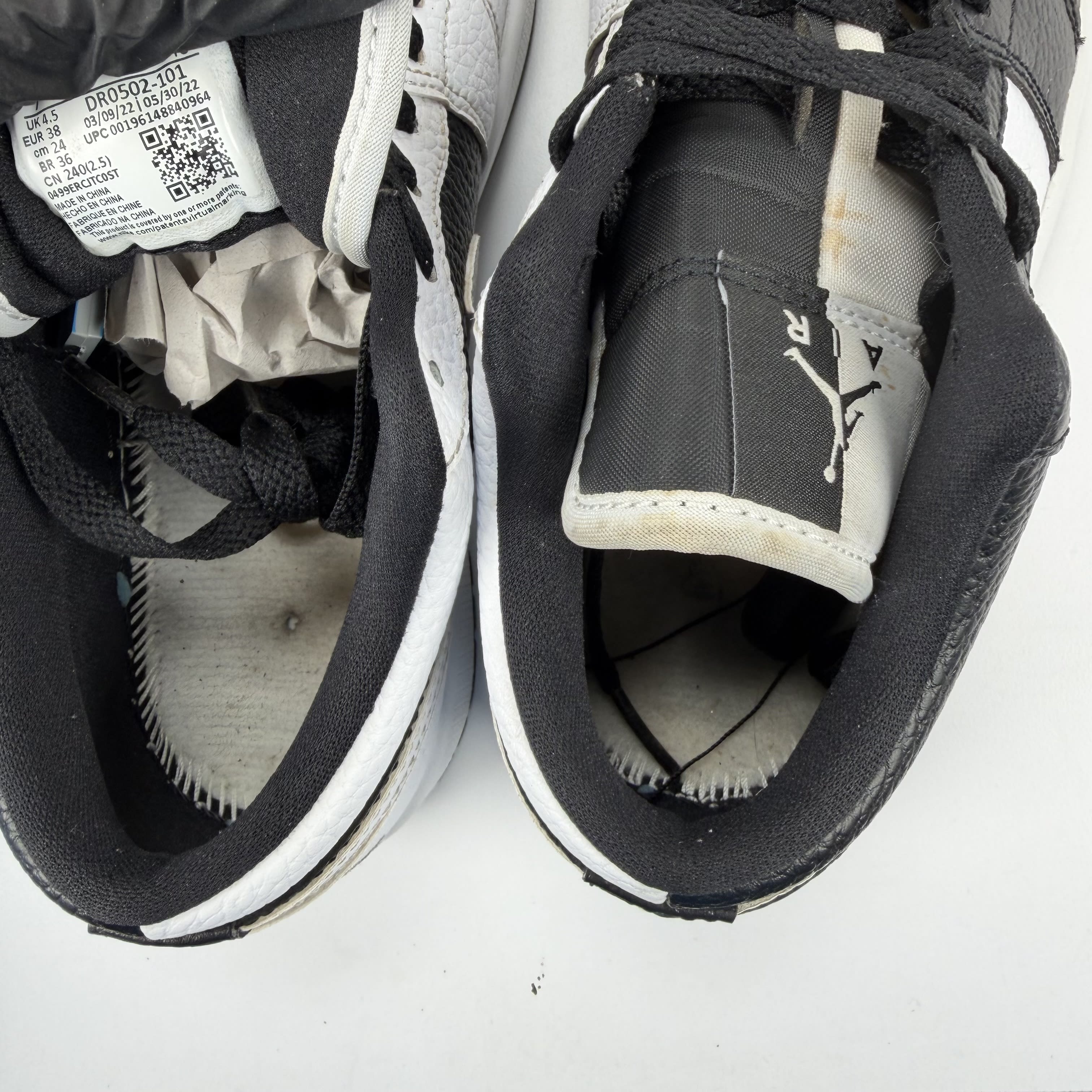 SP4448 Jordan 1 Low SE Homage Split White Black (Women's)