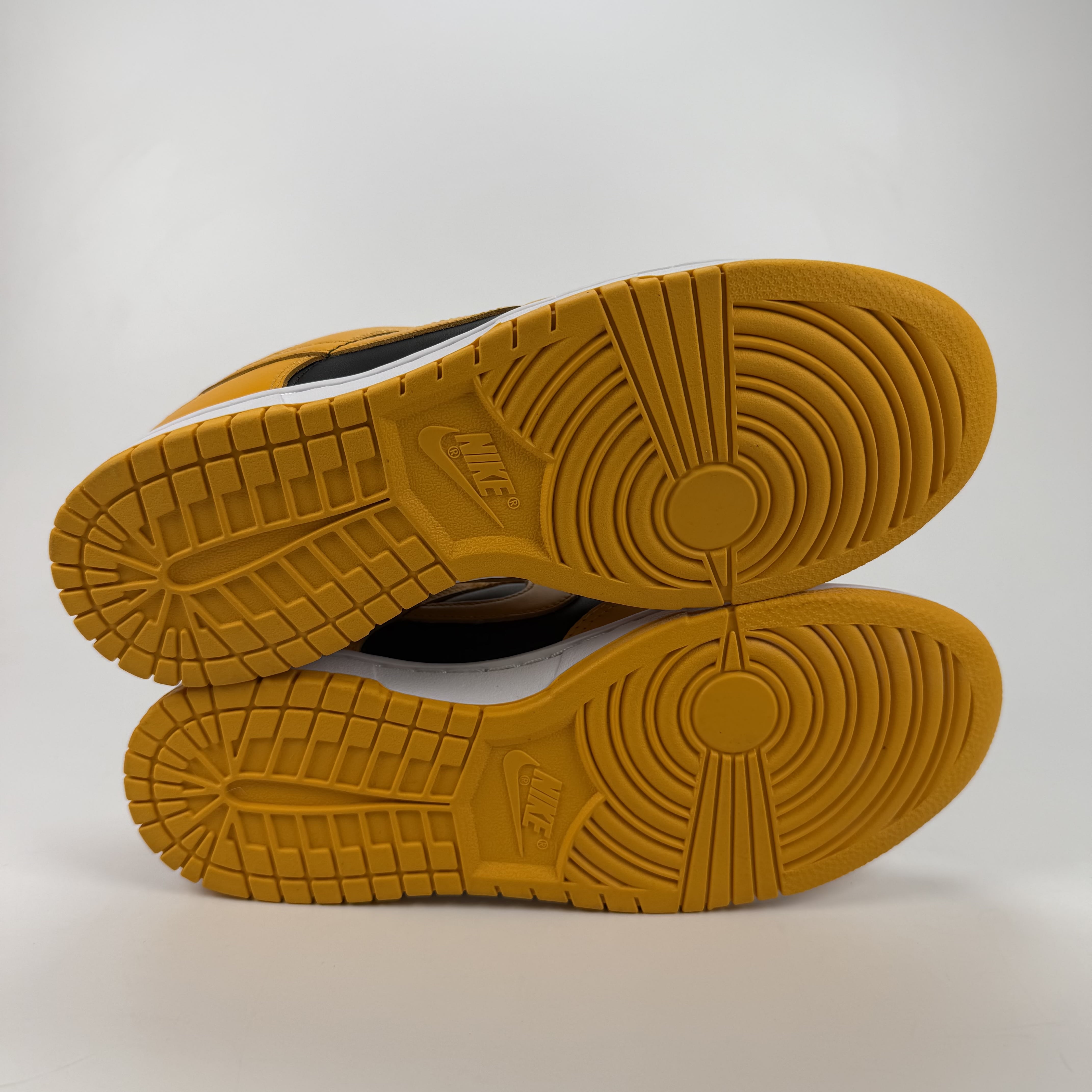 SP4864 Nike Dunk Low Championship Goldenrod (2021)