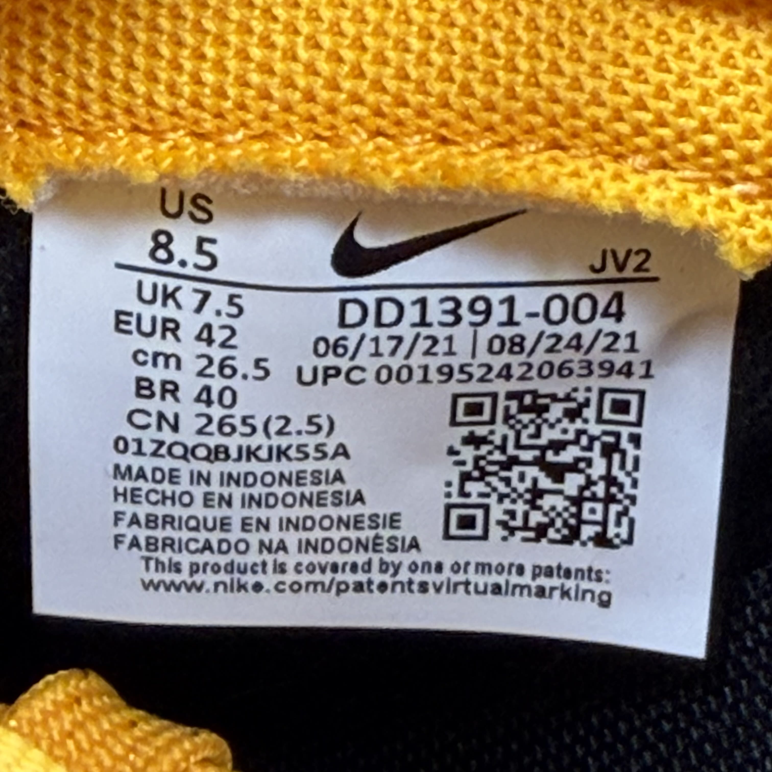 SP4864 Nike Dunk Low Championship Goldenrod (2021)