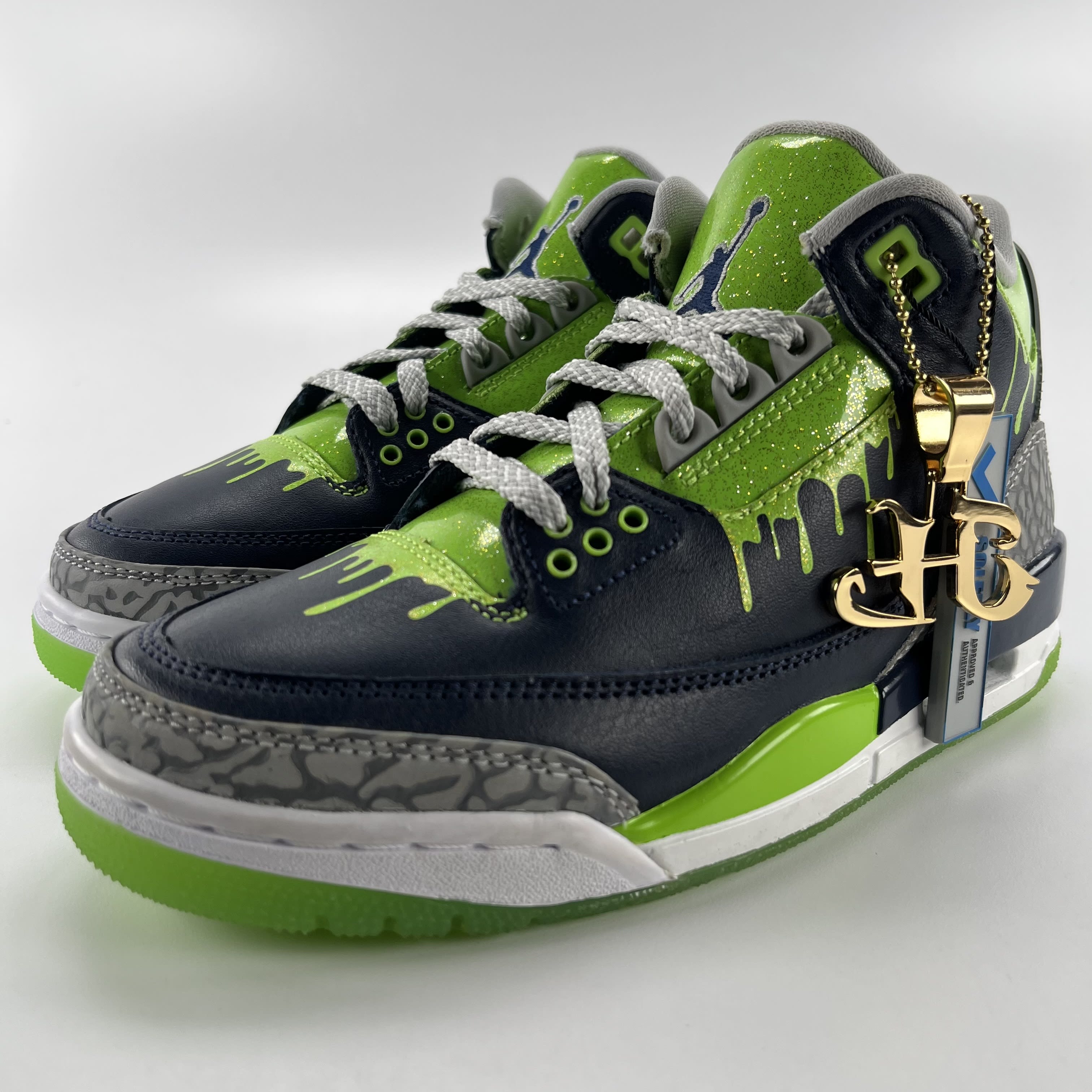 271088 Jordan 3 Retro Doernbecher Hugo