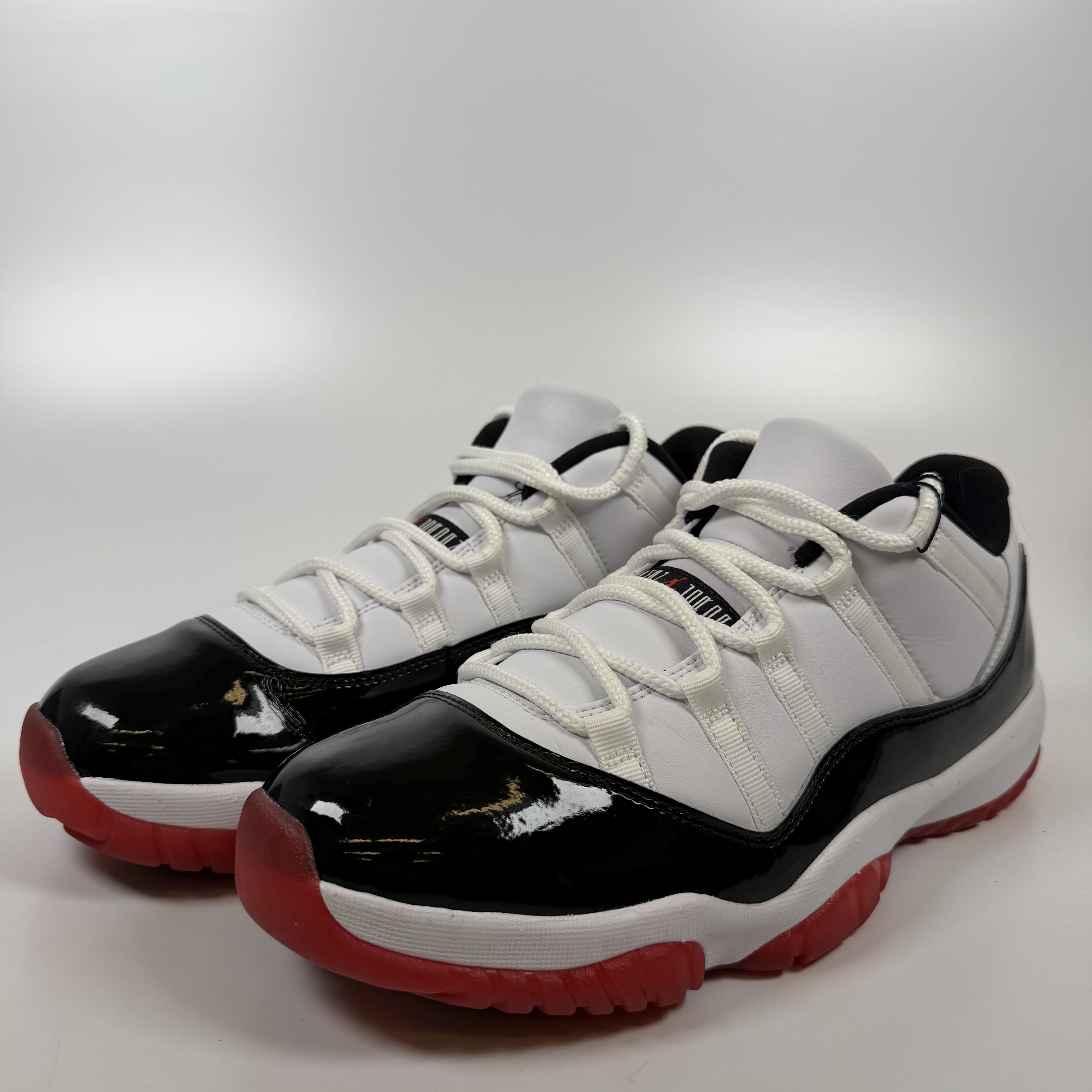 SP7318 Air Jordan 11 Retro Low 'Concord-Bred'