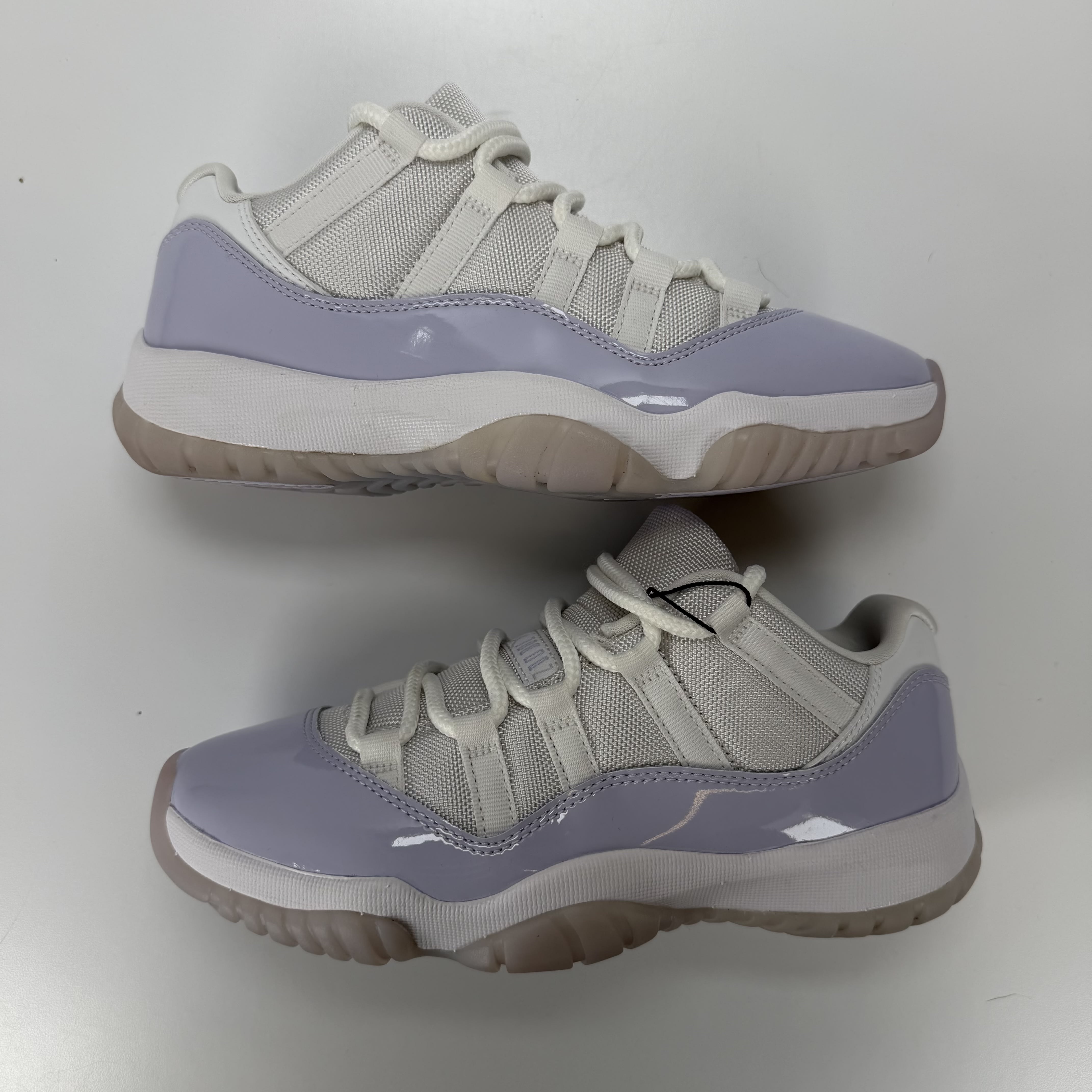 SP4991 Jordan 11 Retro Low Pure Violet (Women's)