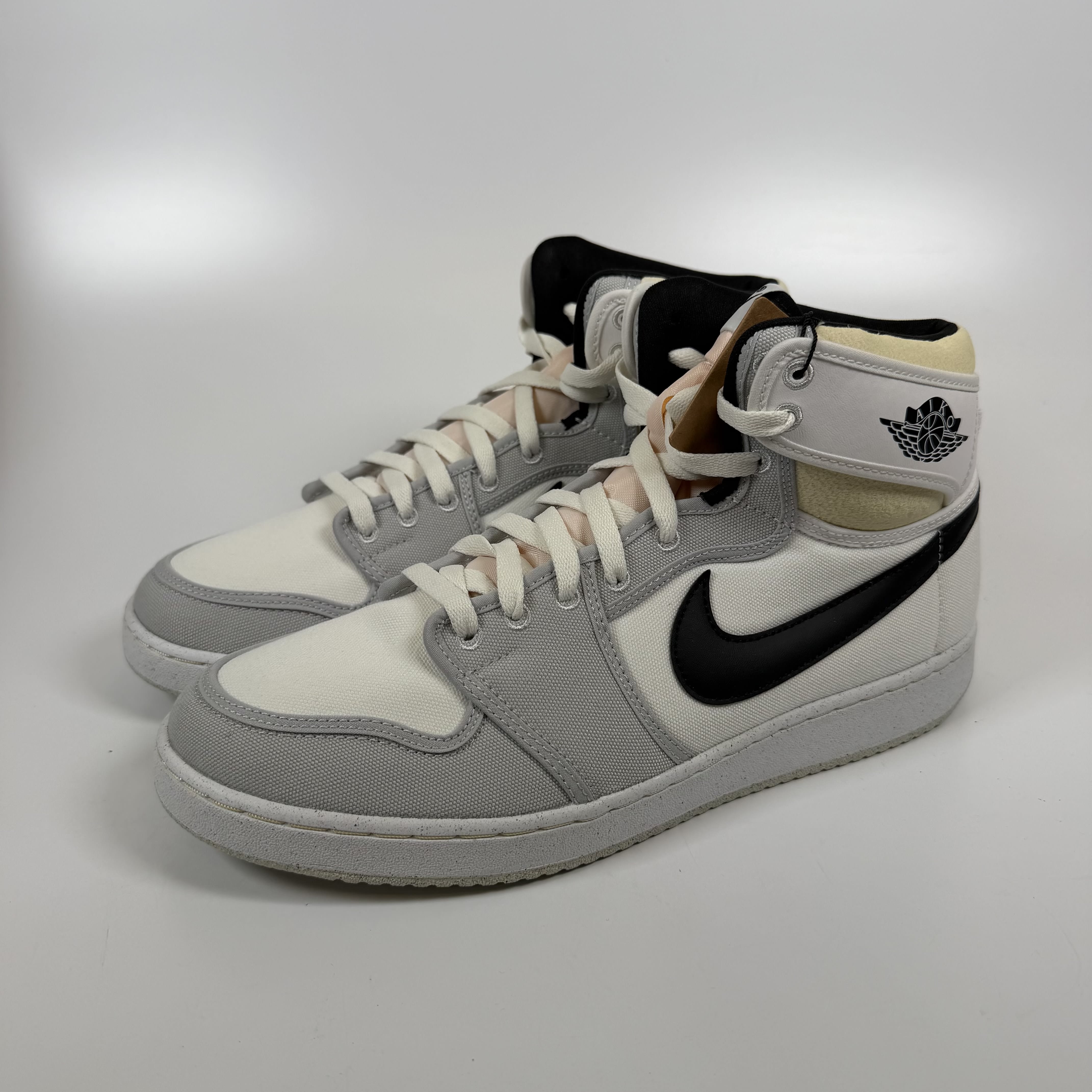 SP7586 Jordan 1 Retro AJKO White Black Grey Fog