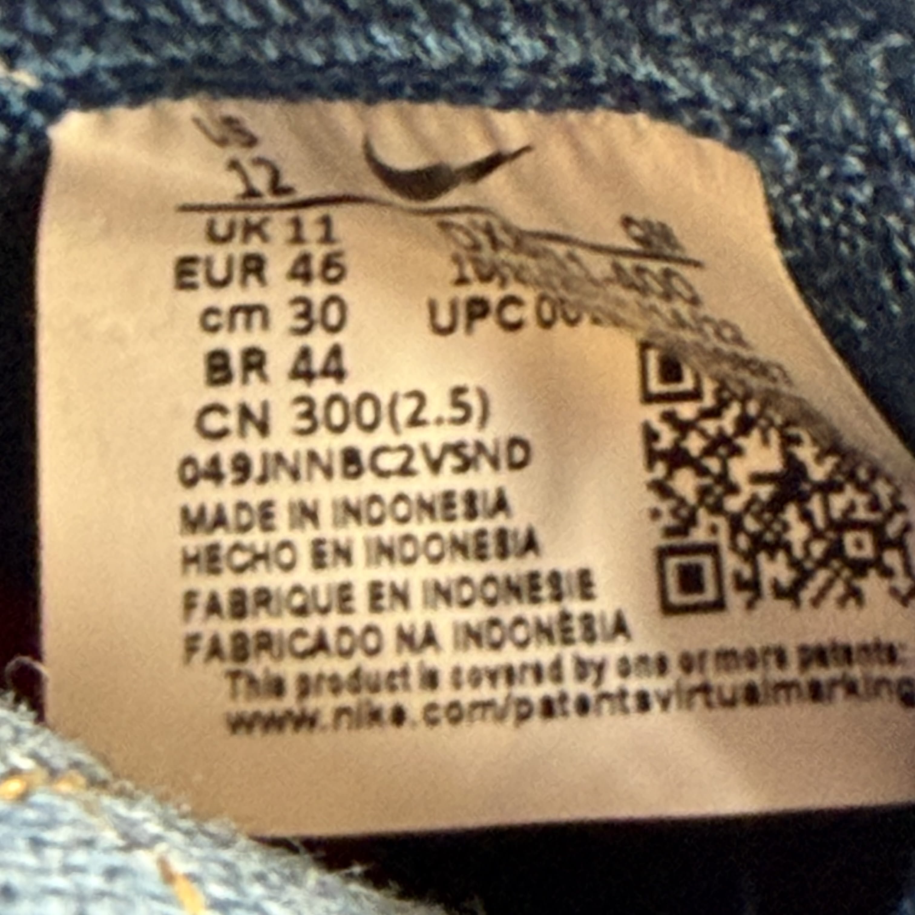 SP7053 Nike SB Blazer Mid QS Supreme Denim