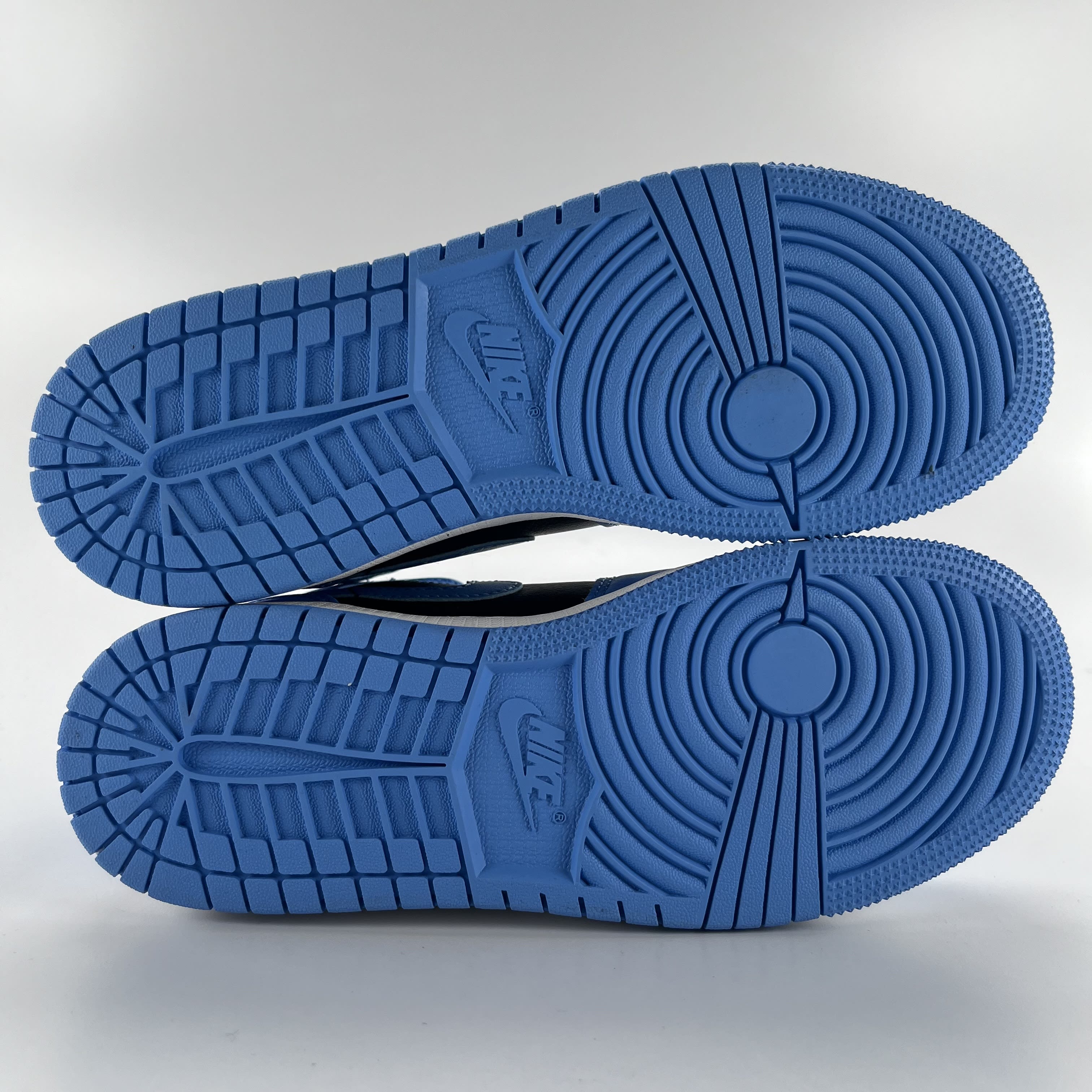 263179 Jordan 1 Mid University Blue Black (GS)
