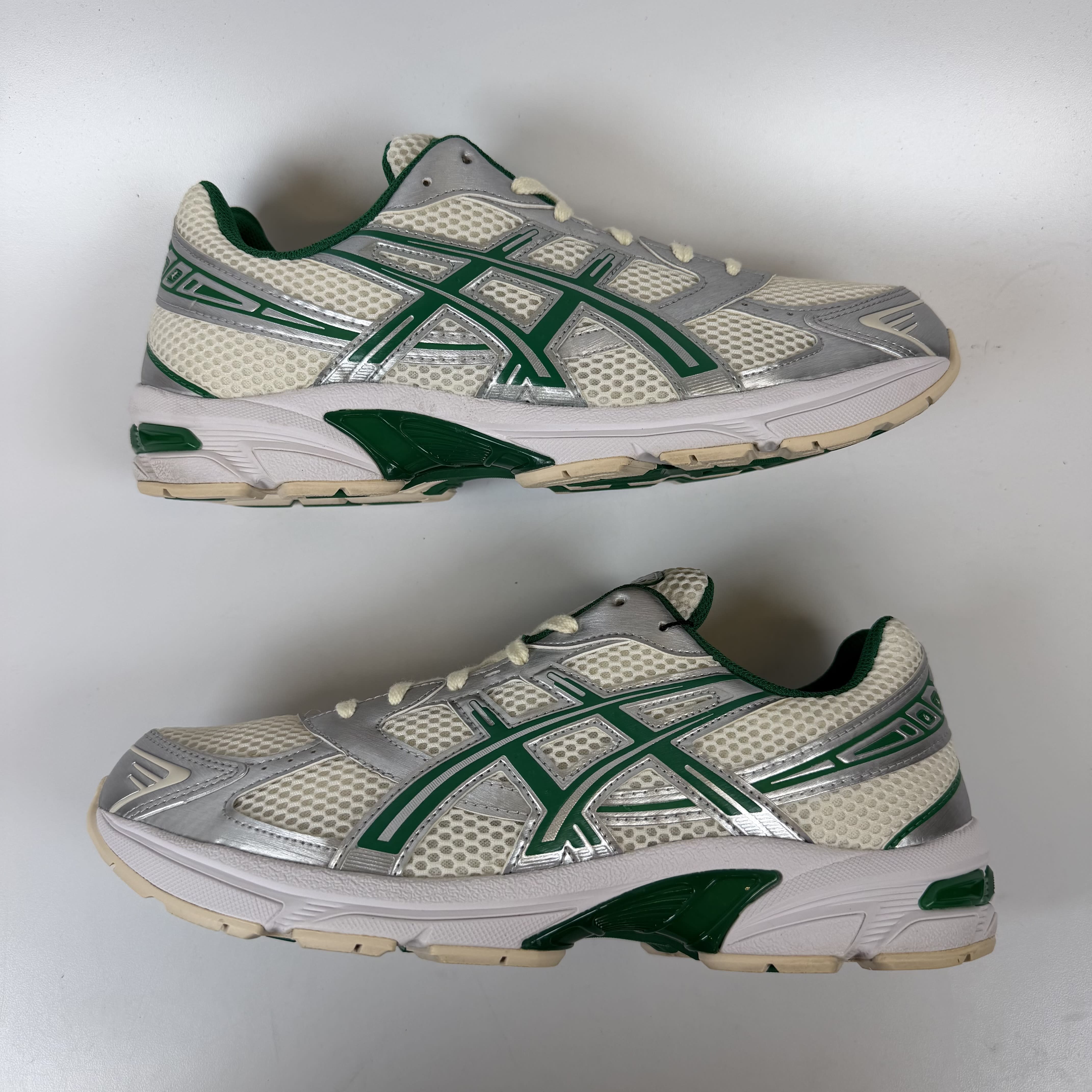 SP10025 ASICS Gel-1130 Cream Kale