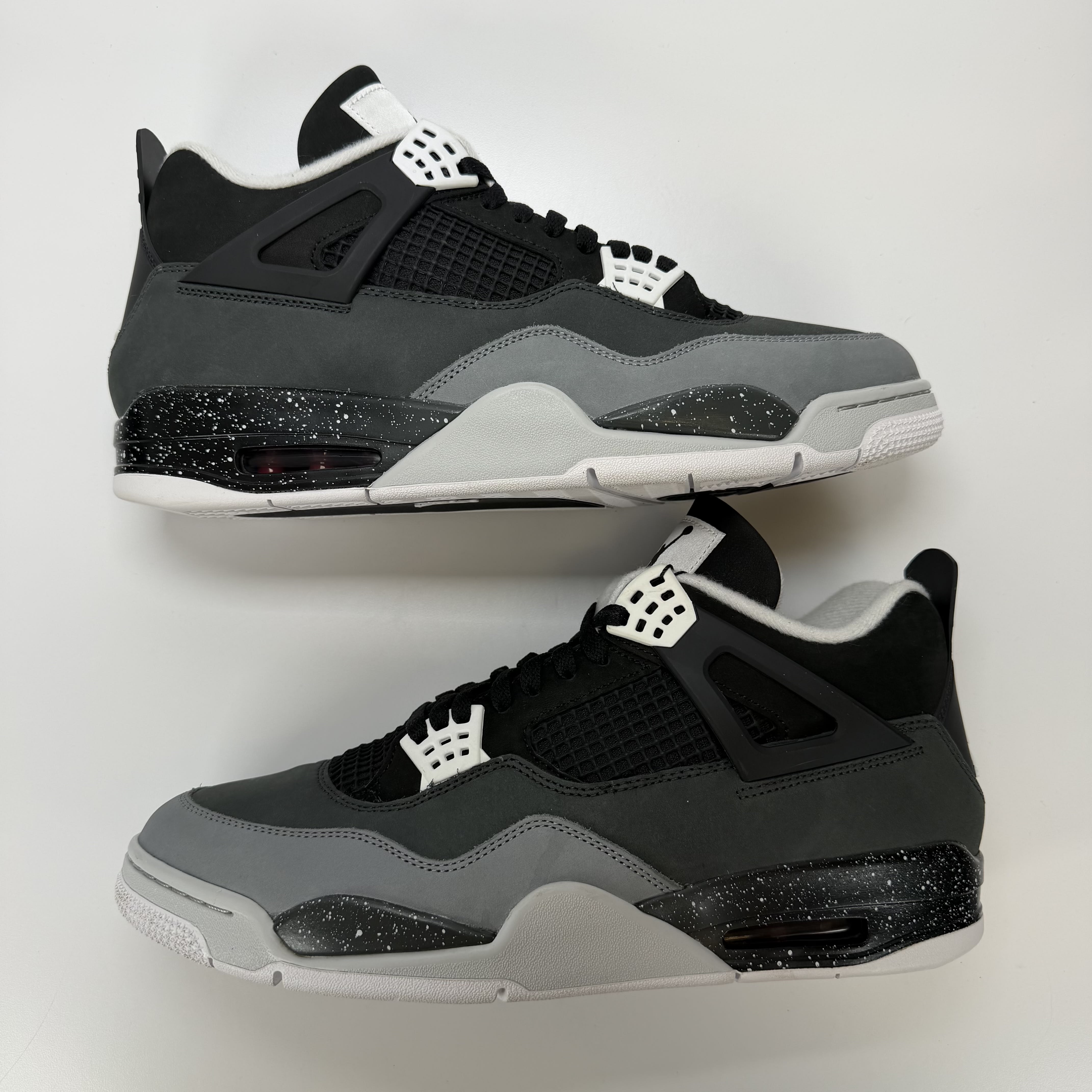 SP4965 Jordan 4 Retro Fear (2024)