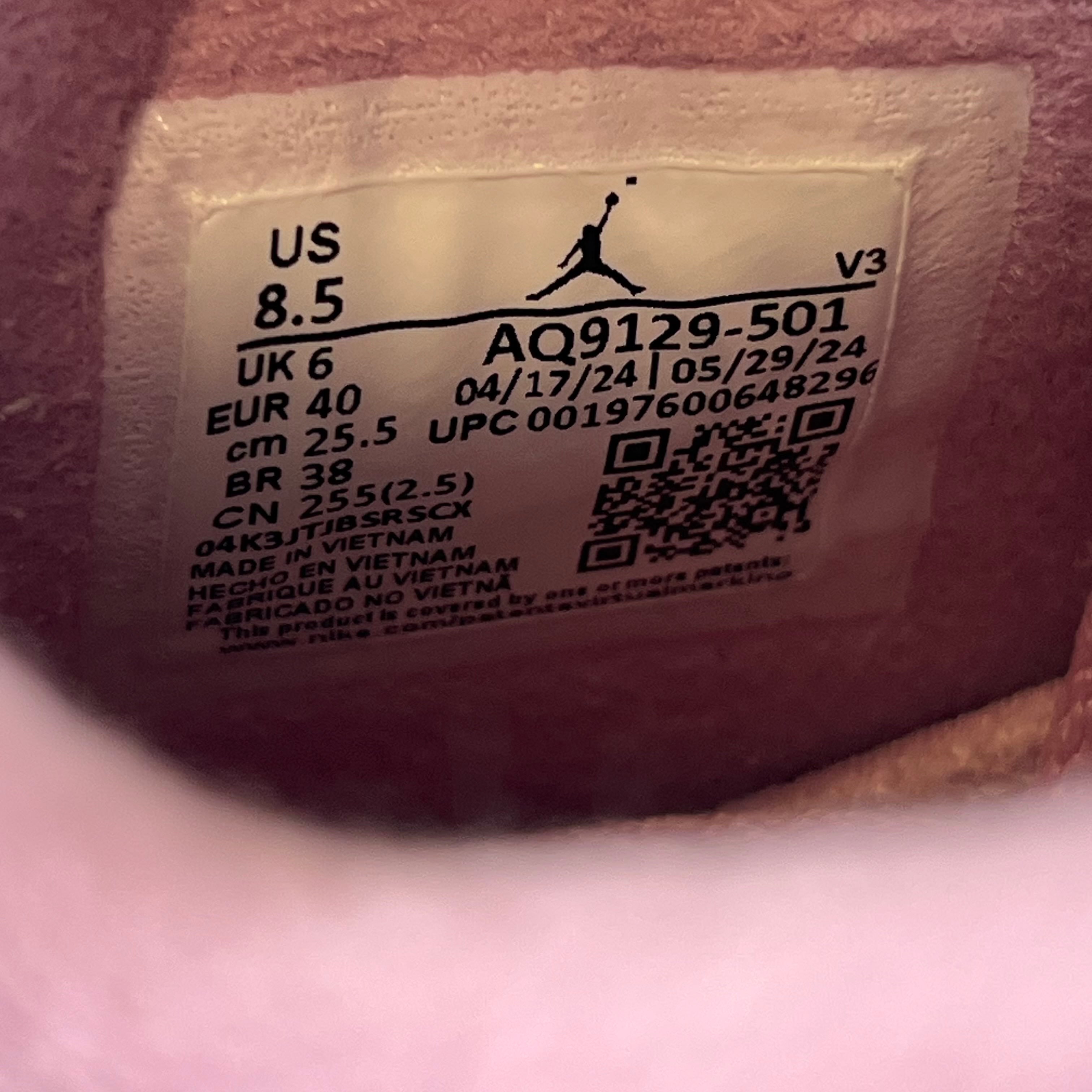 SP15041 Jordan 4 Retro Orchid (Women's)