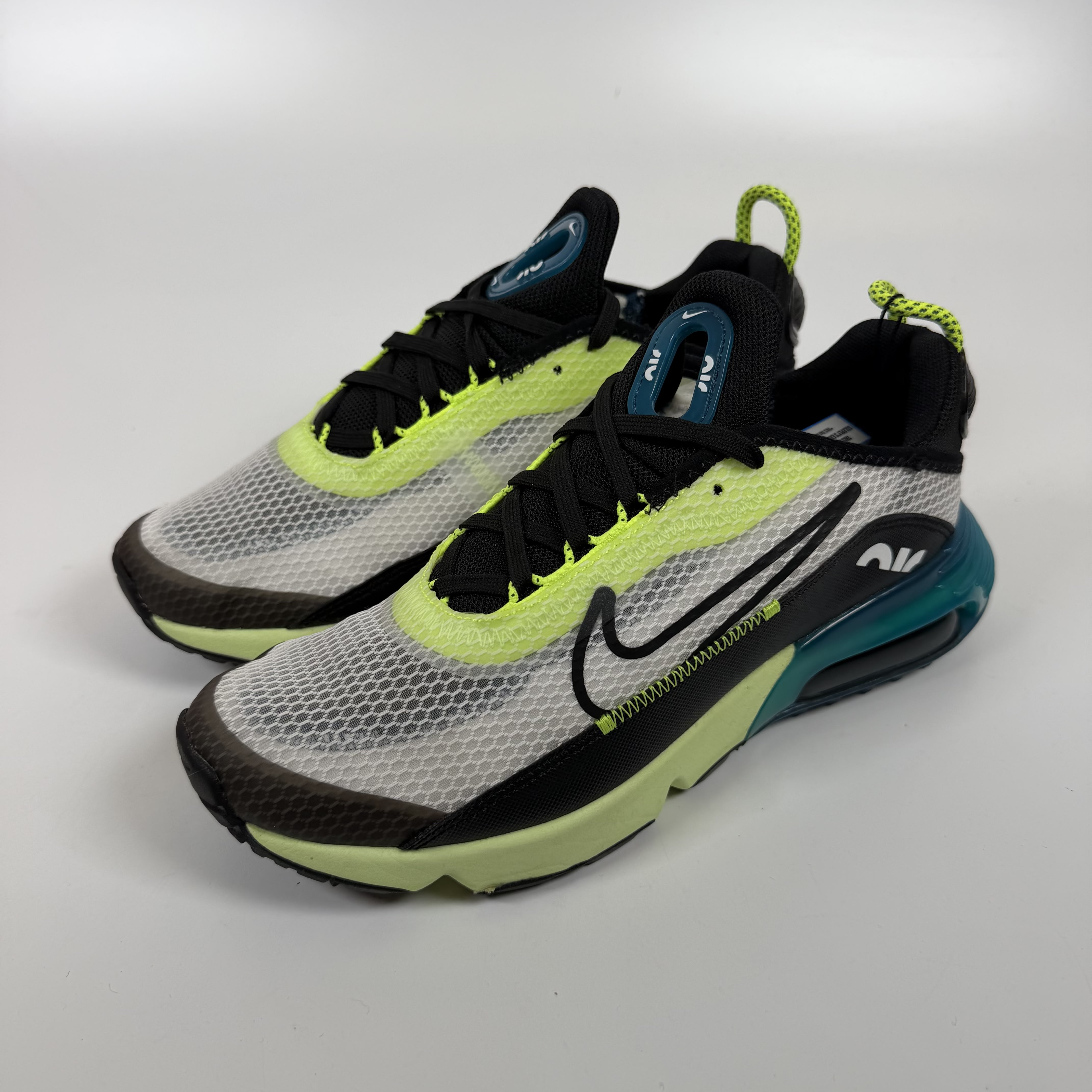 SP7298 Nike Air Max 2090 Blue Volt (GS)