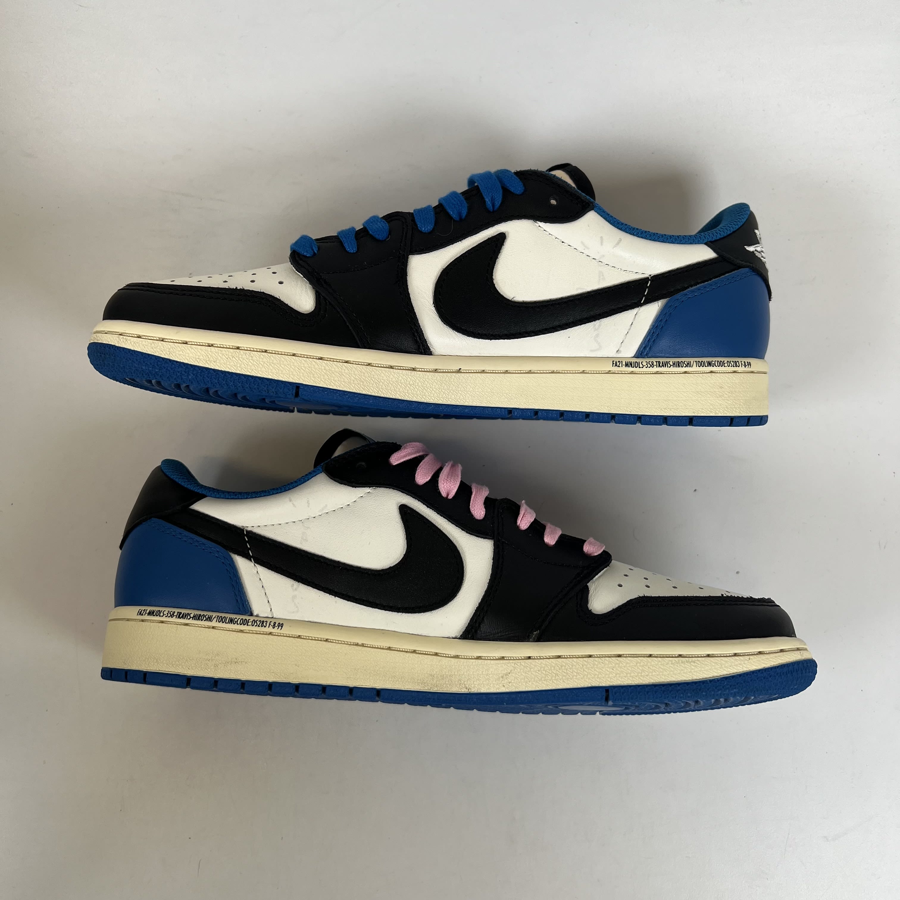 SP14420 Jordan 1 Retro Low OG SP Fragment x Travis Scott