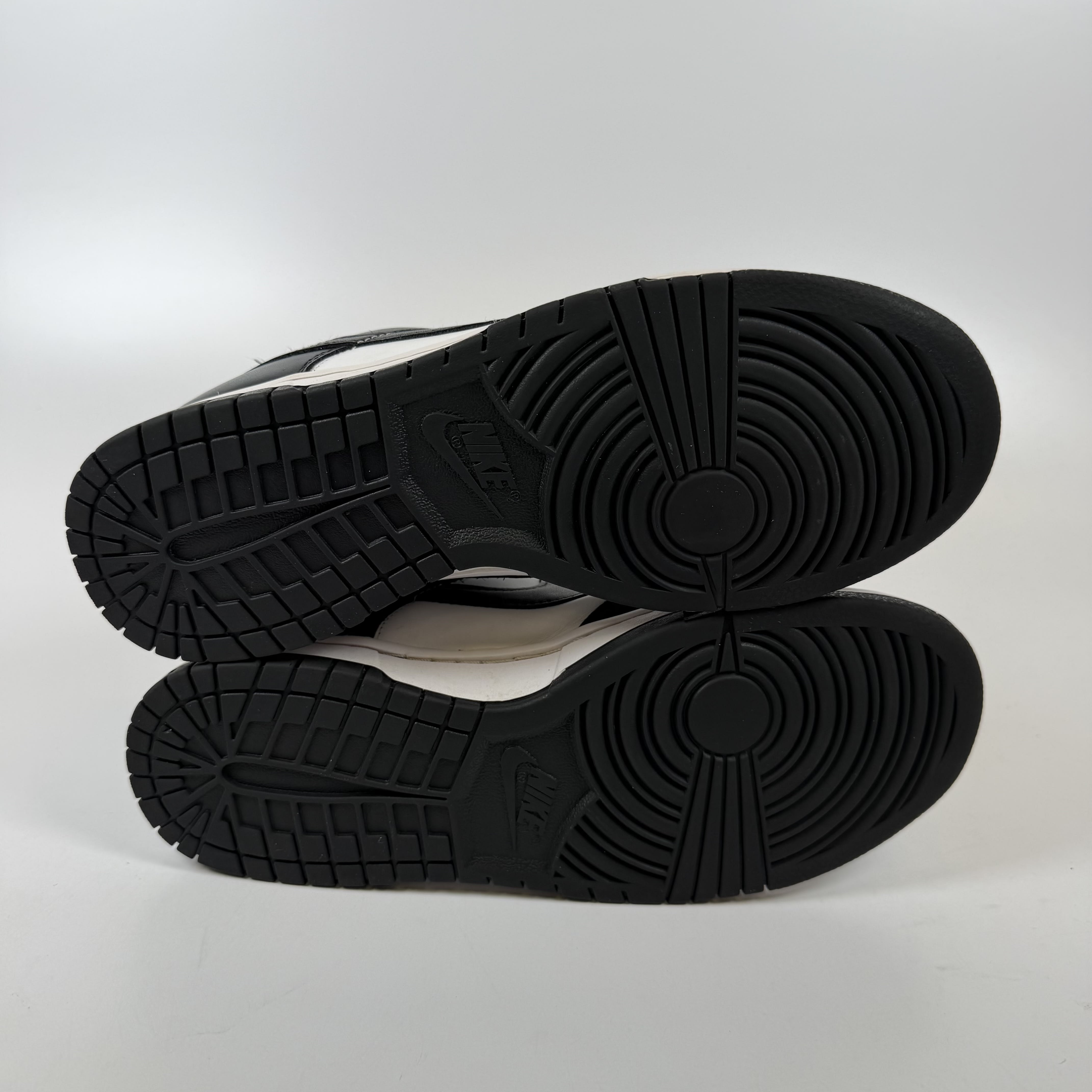 SP10127 Nike Dunk Low Retro White Black Panda (Women's)