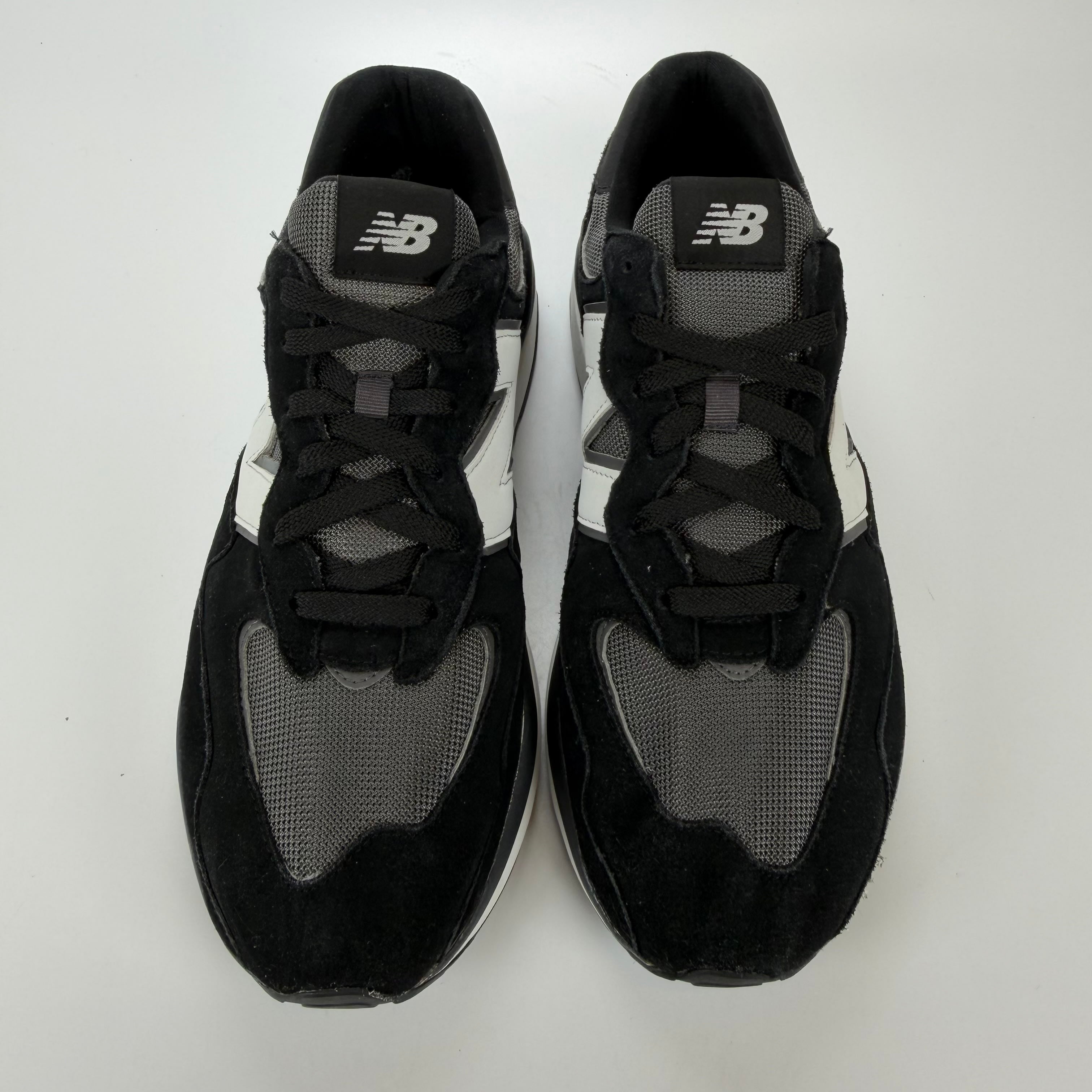SP4887 New Balance 57/40 Black Grey White