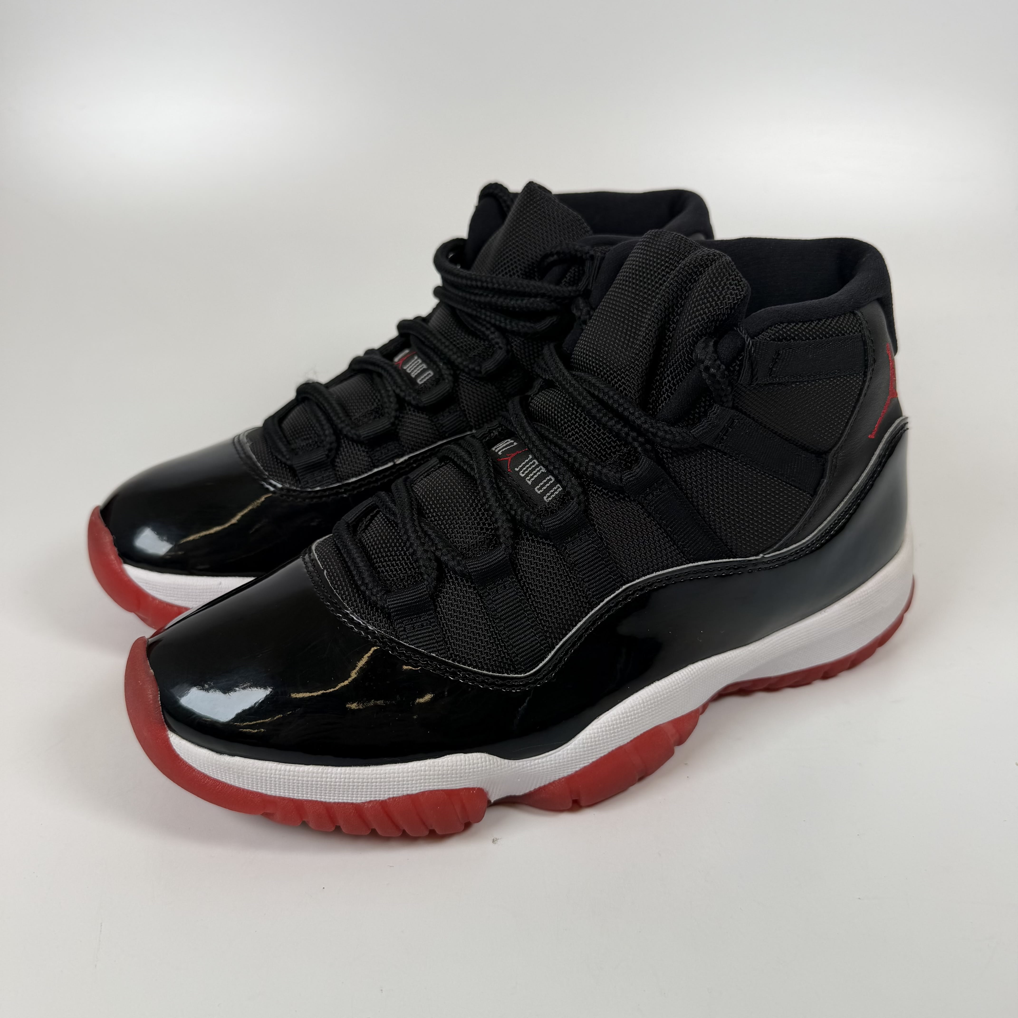 SP7682 Jordan 11 Retro Playoffs Bred (2019)